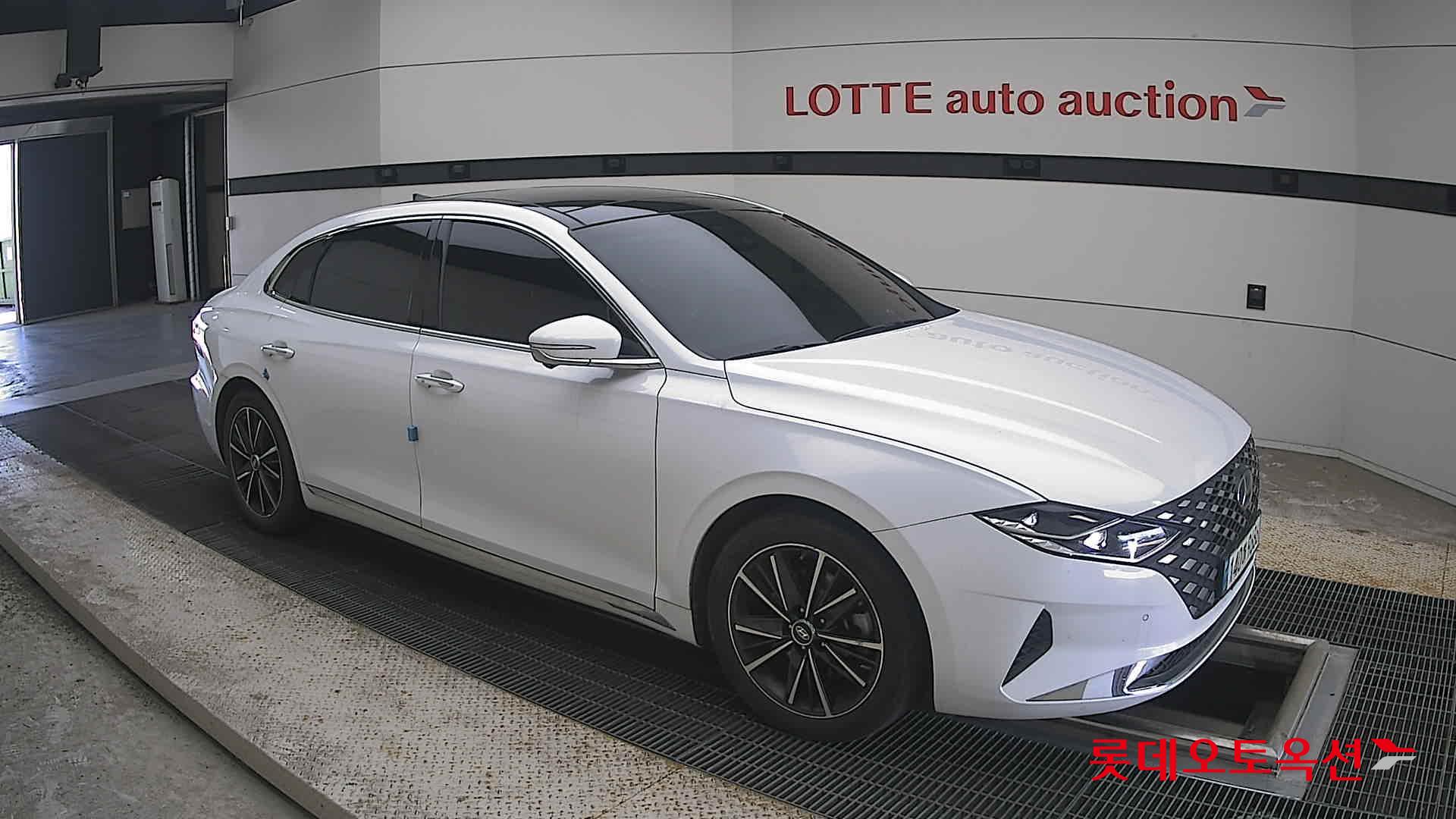2021 - hyundai grandeur