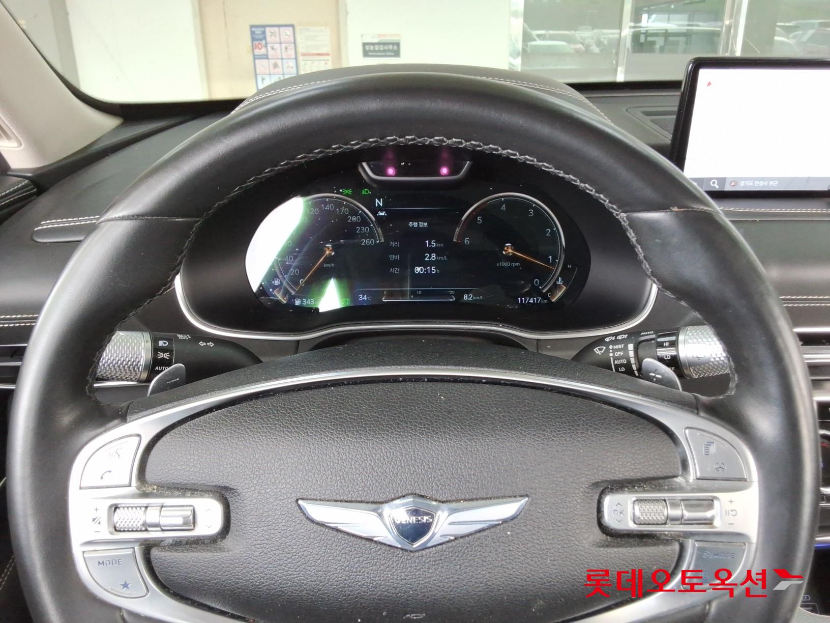 2021 - genesis gv80