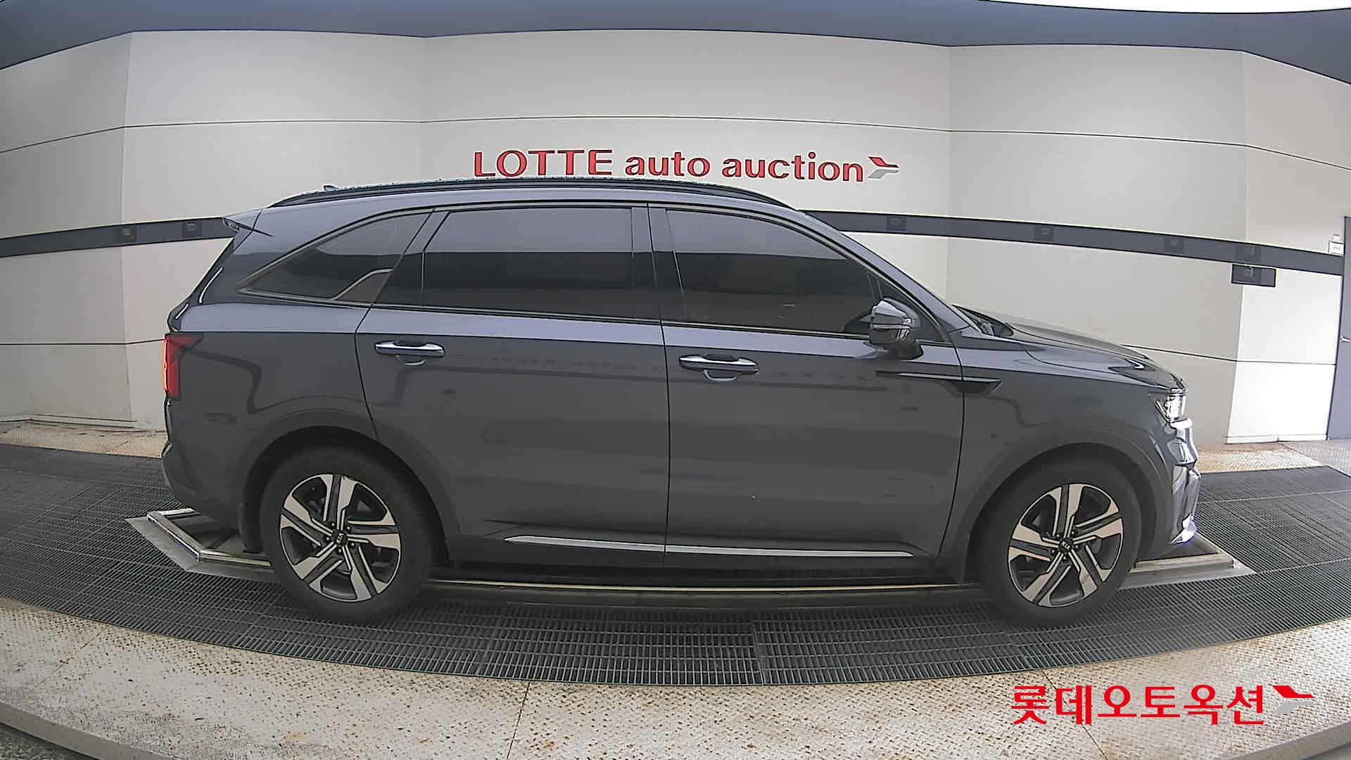 2021 - kia sorento