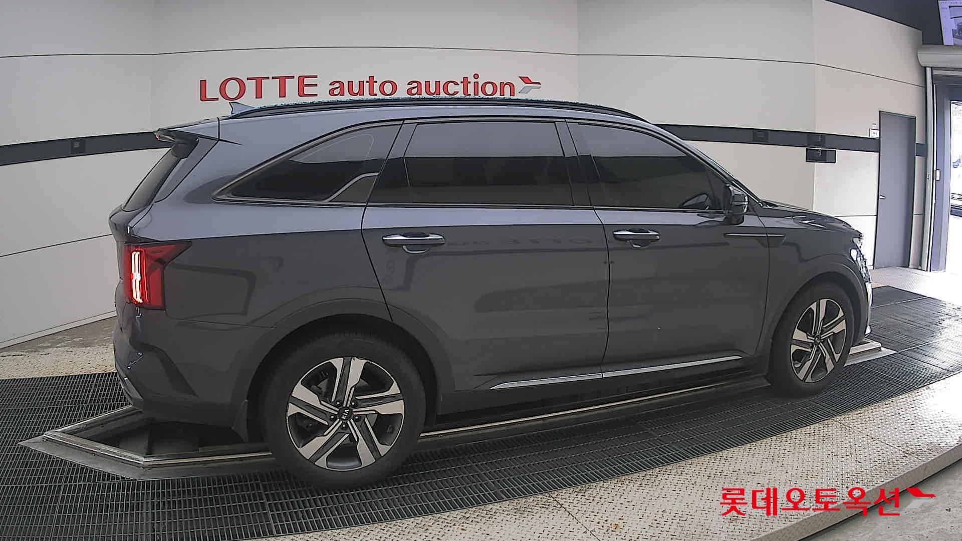 2021 - kia sorento