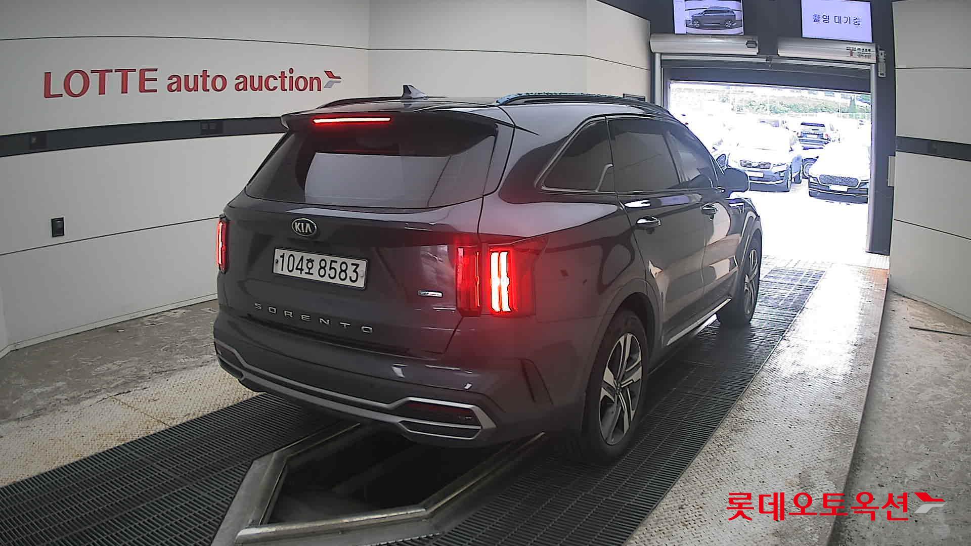 2021 - kia sorento