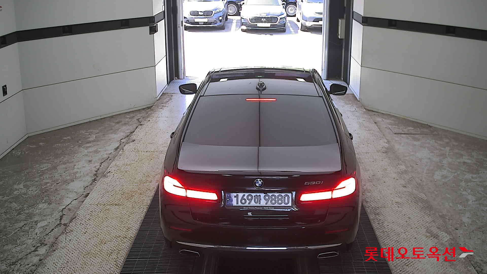 2022 - bmw 530i