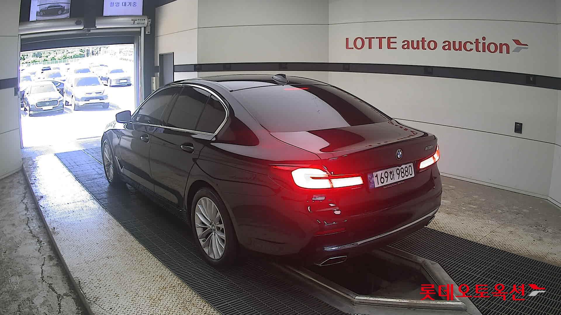 2022 - bmw 530i