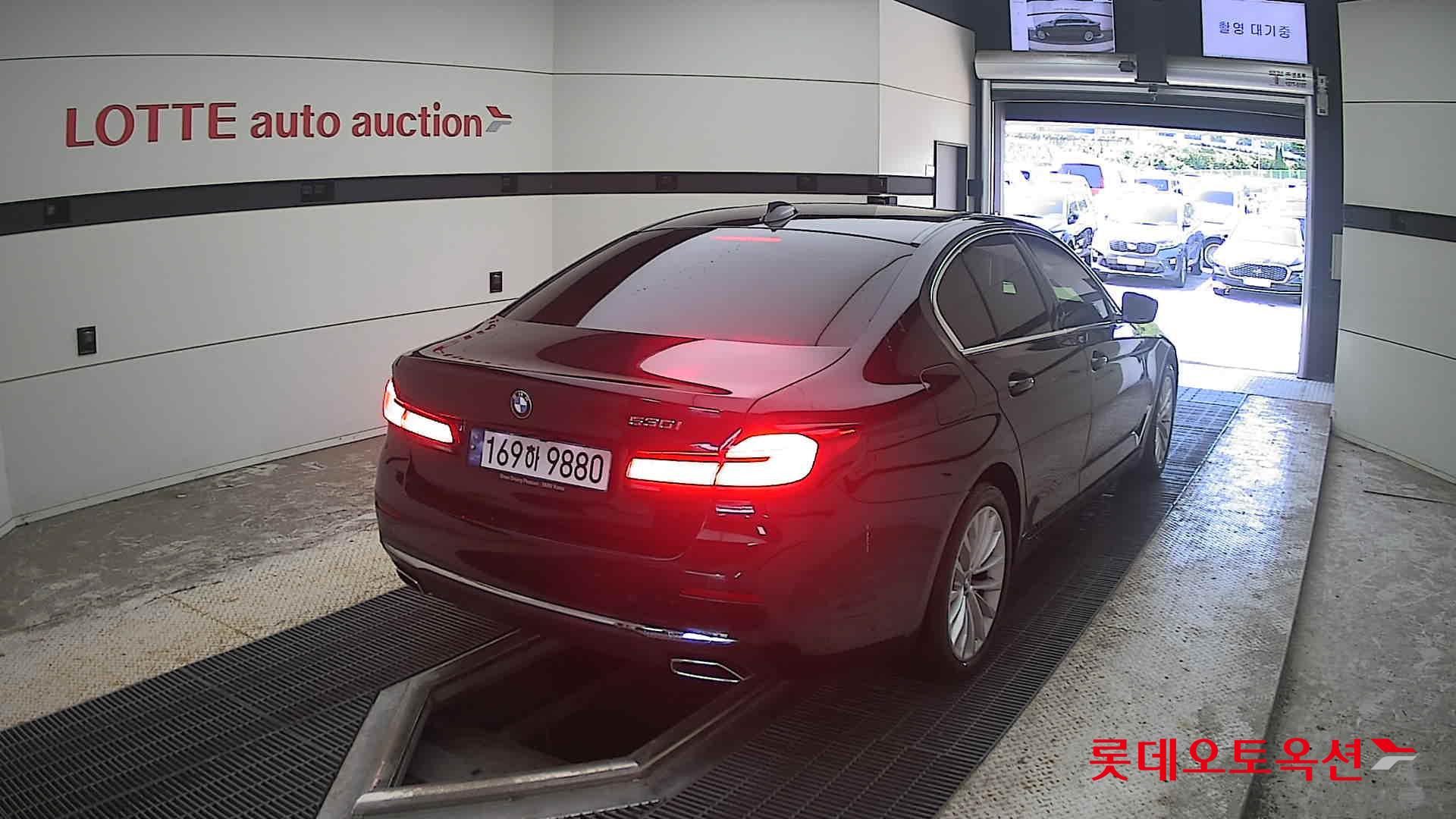 2022 - bmw 530i