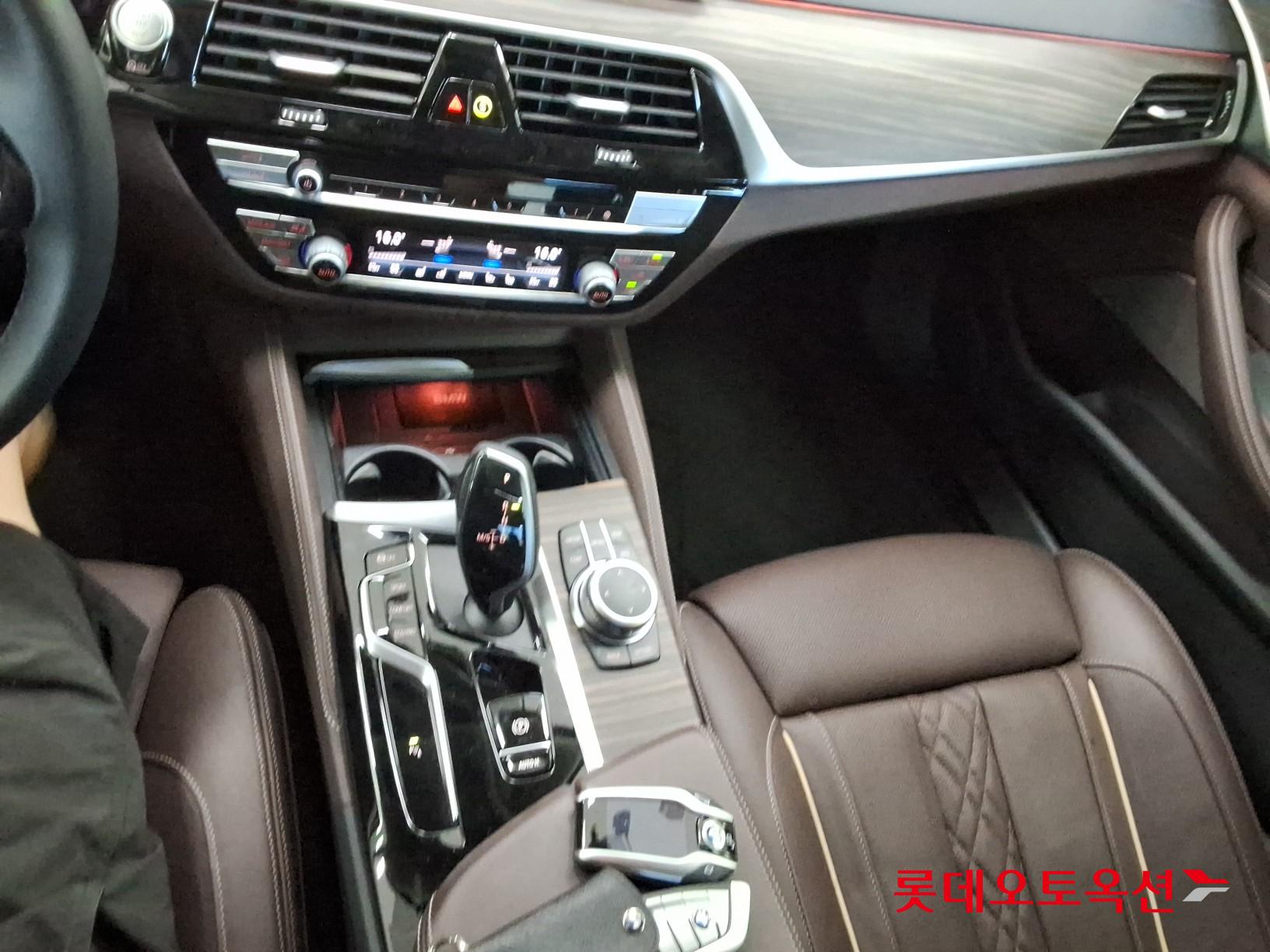 2022 - bmw 530i