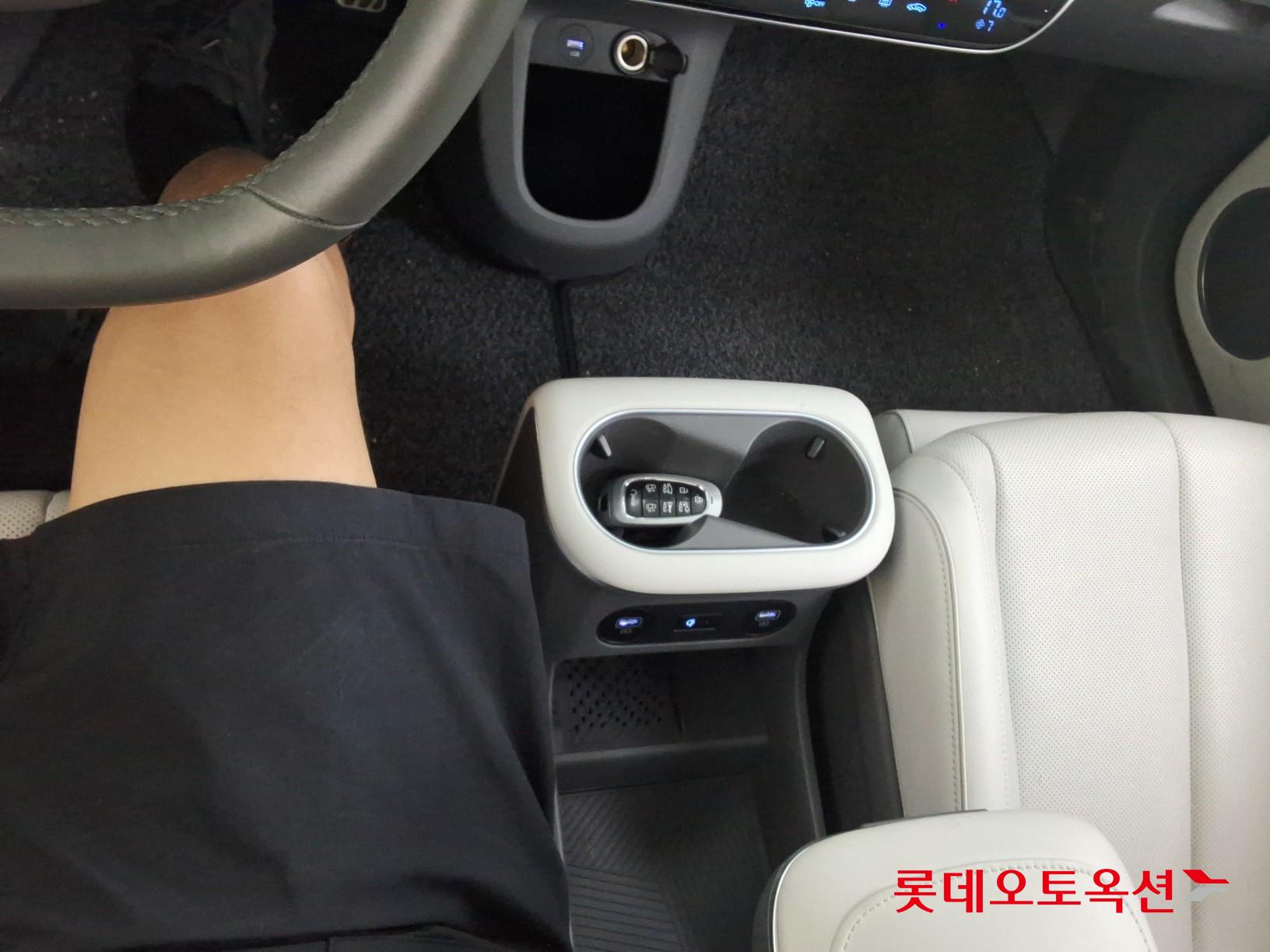 2022 - hyundai ioniq