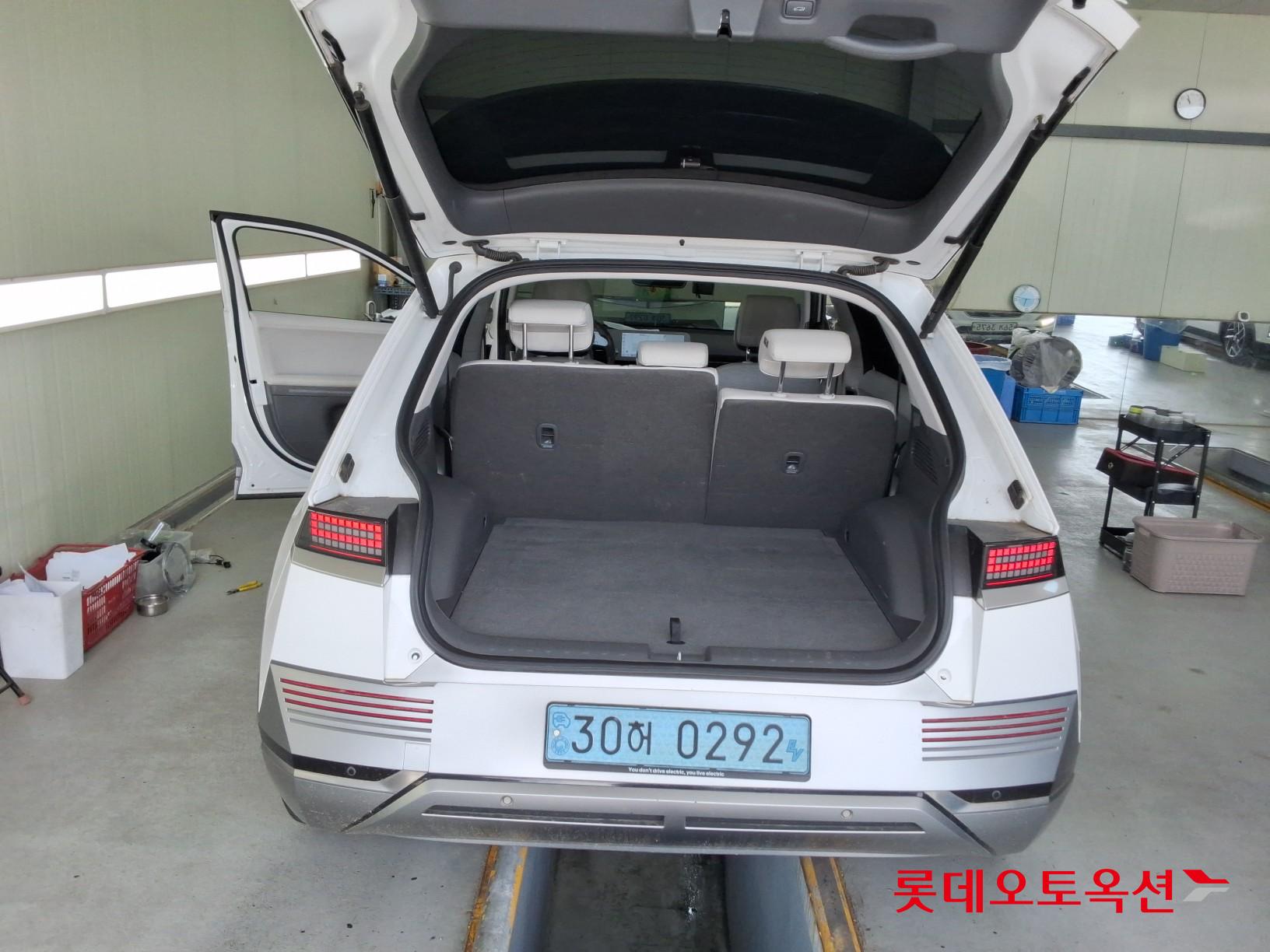 2022 - hyundai ioniq