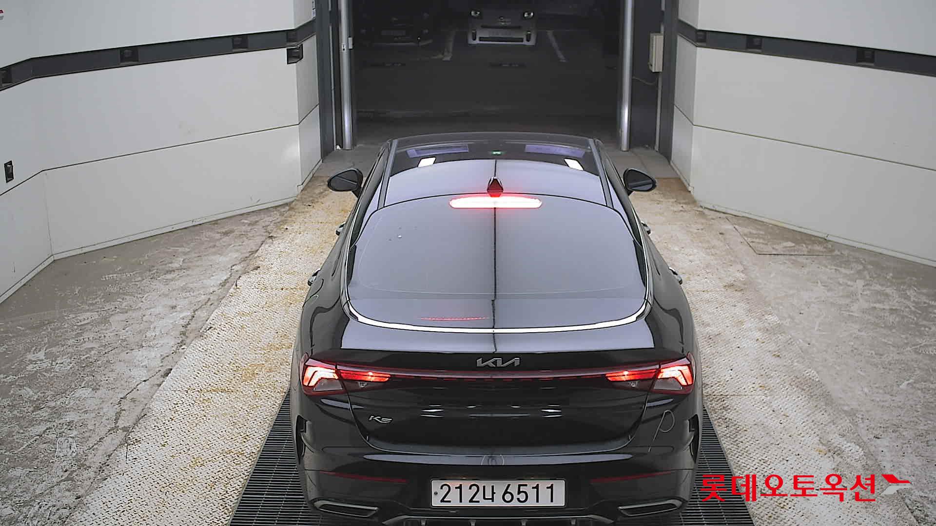 2022 - kia k5