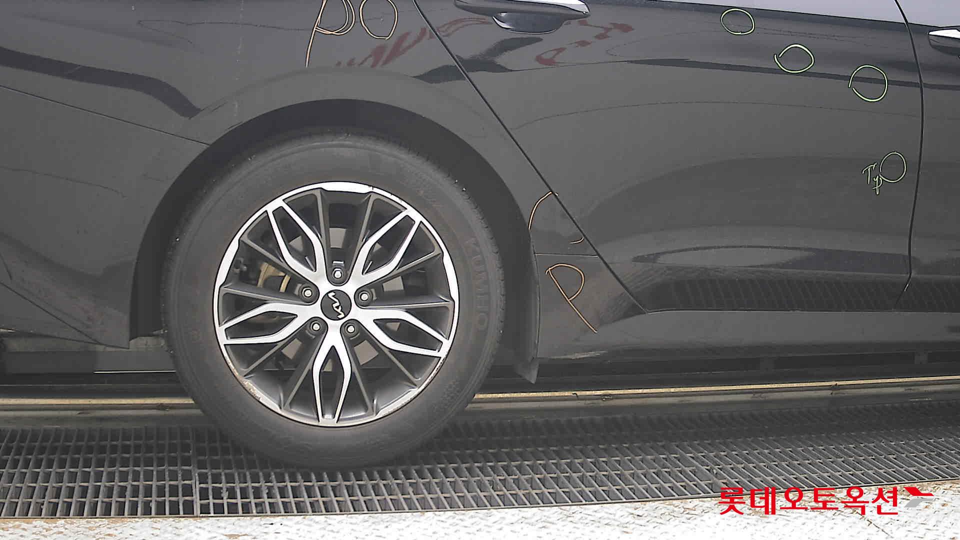2022 - kia k5
