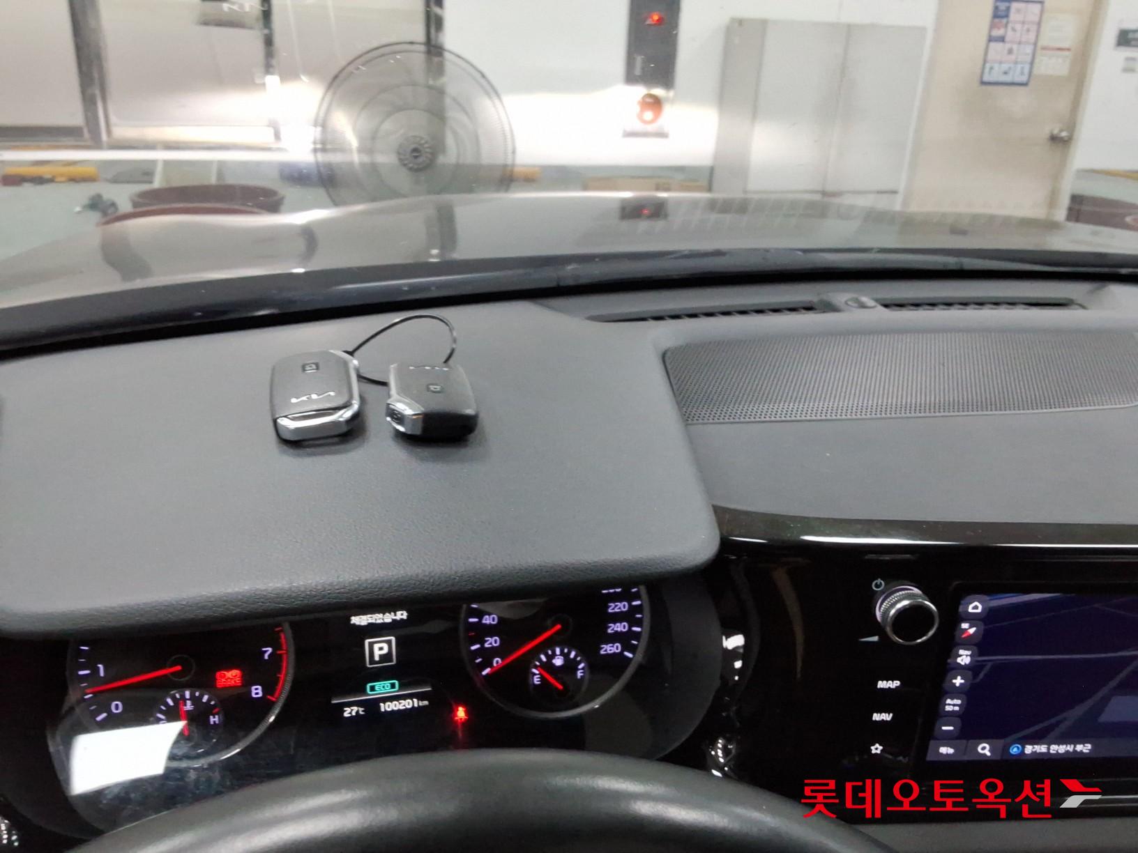 2022 - kia k5