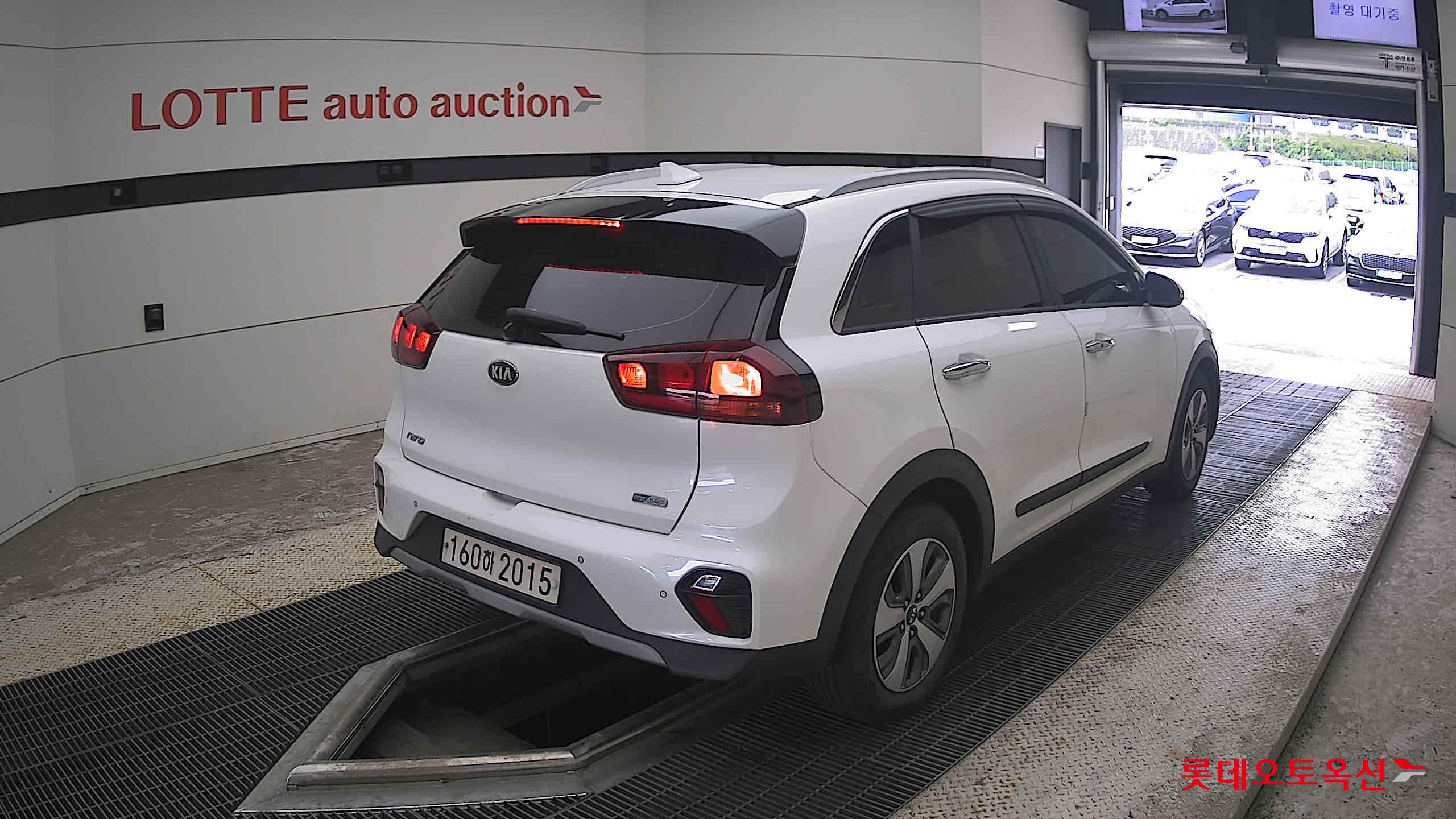 2021 - kia niro