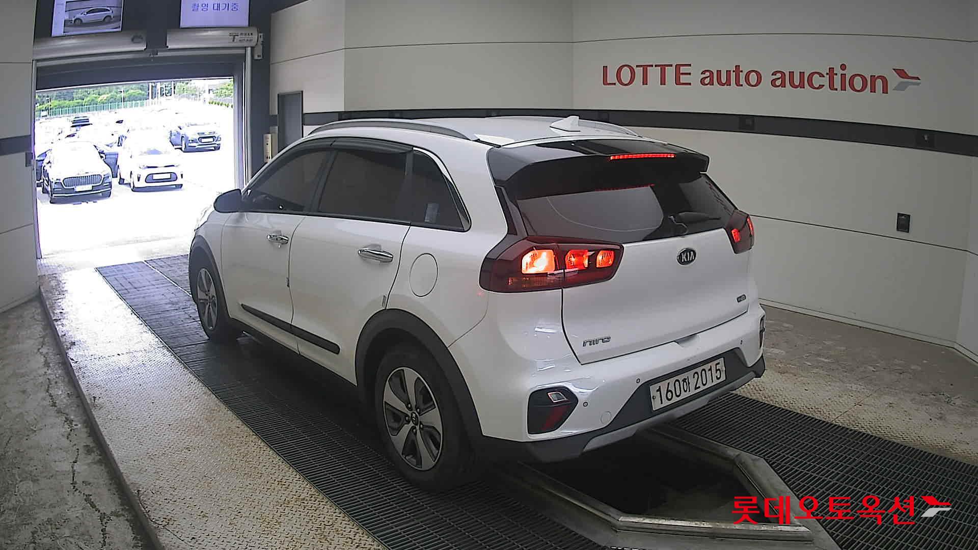 2021 - kia niro