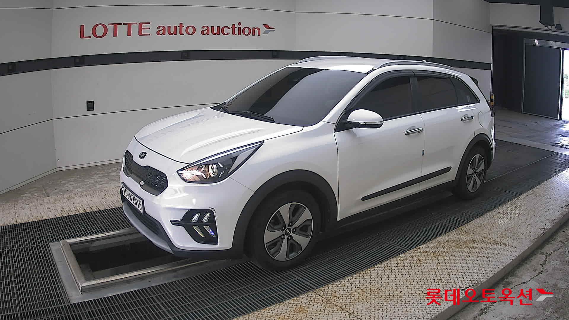 2021 - kia niro