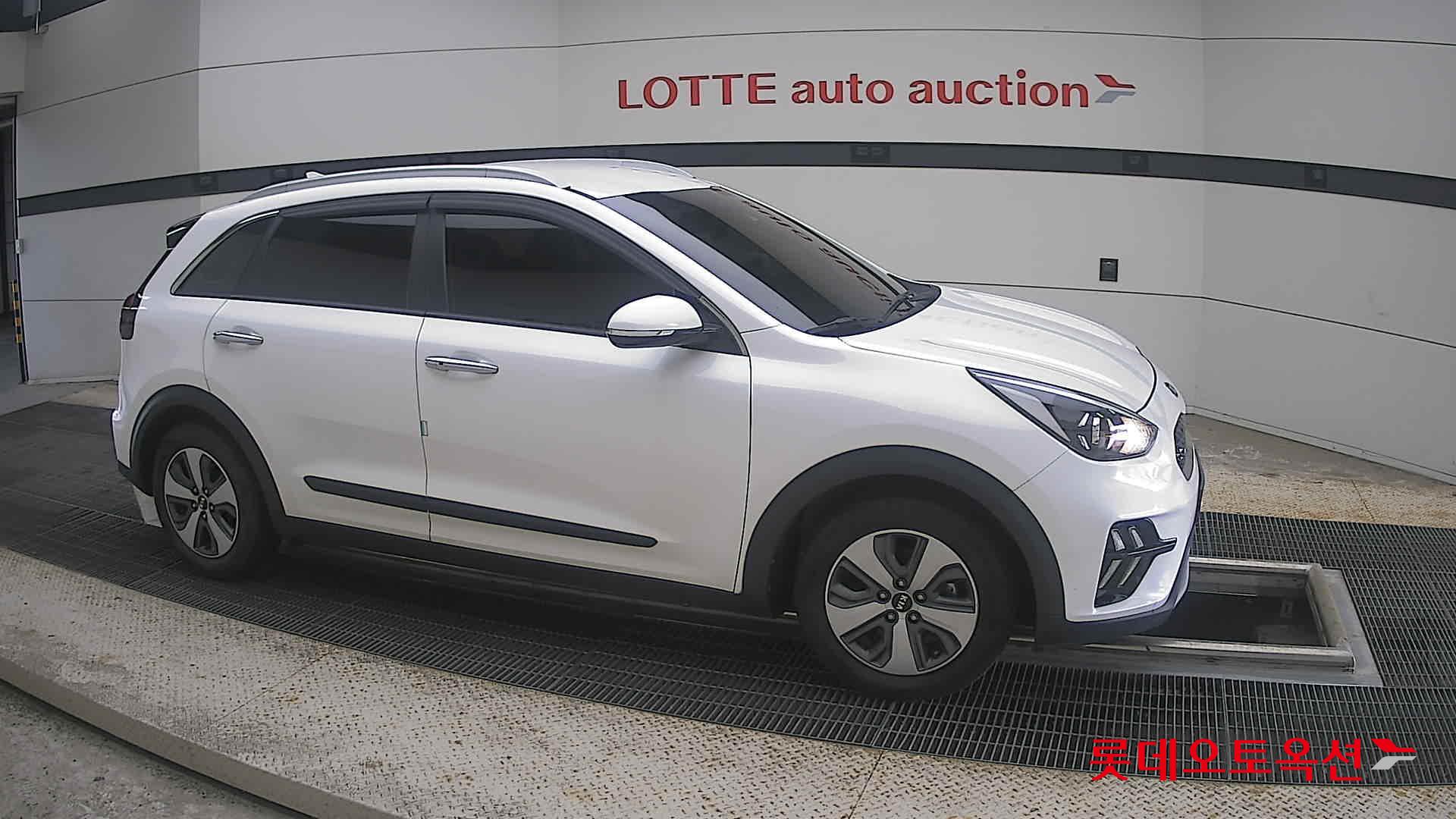 2021 - kia niro