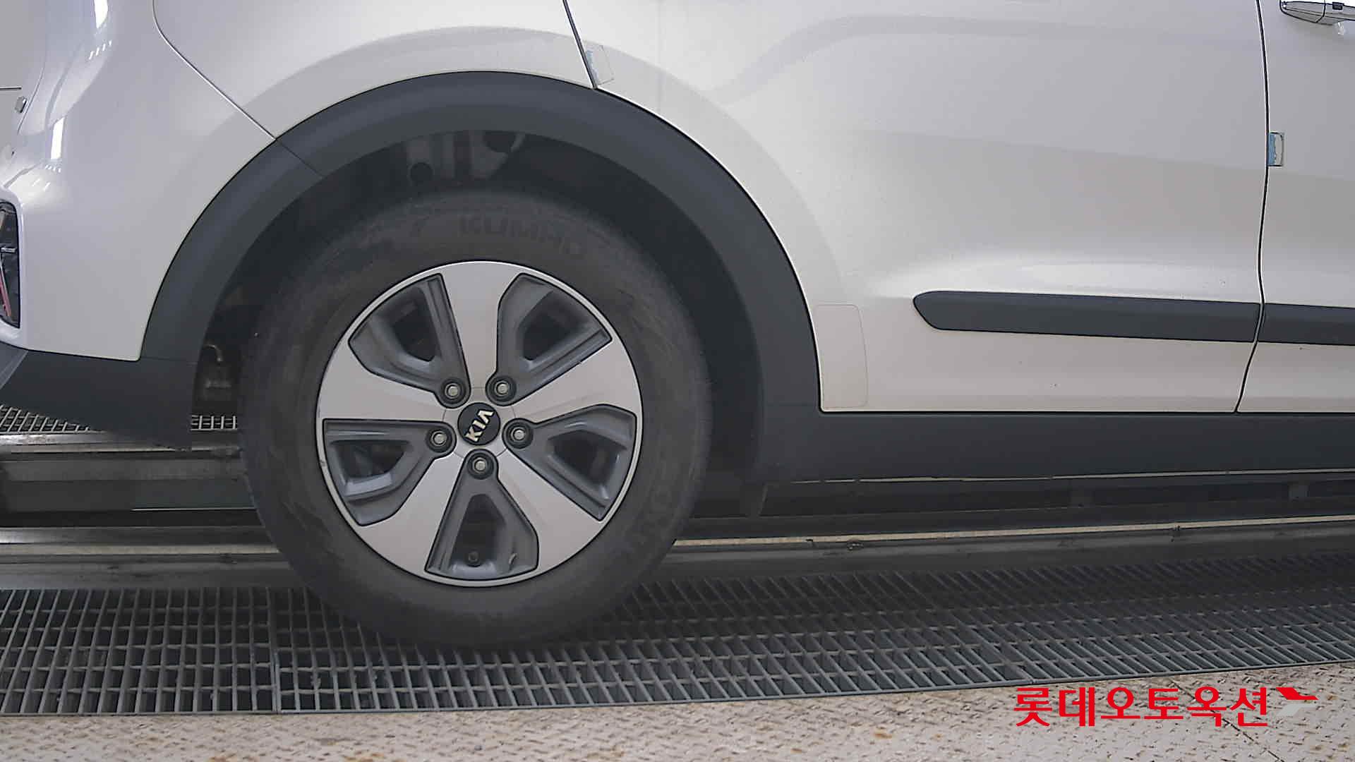 2021 - kia niro