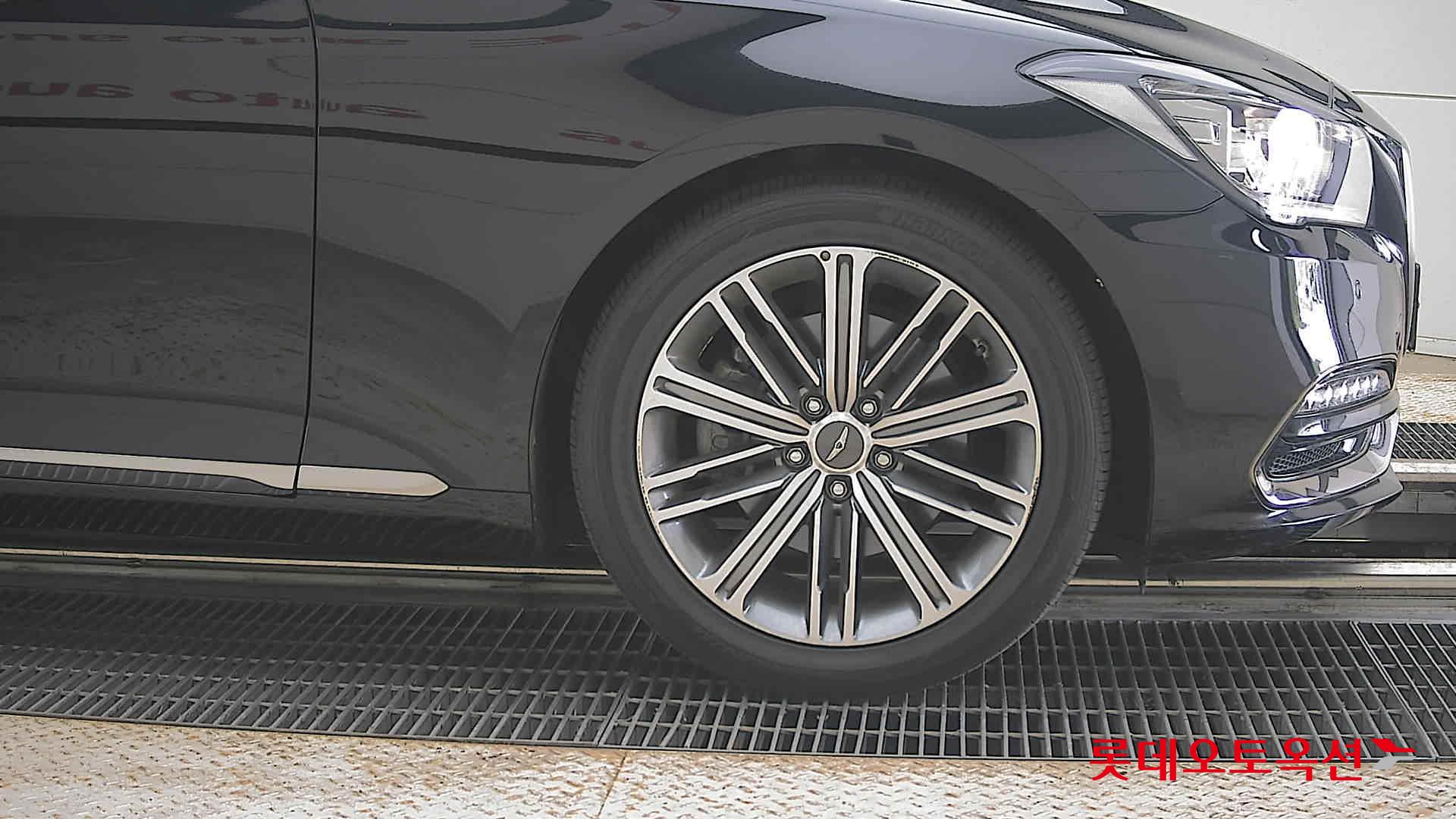 2019 - genesis g80