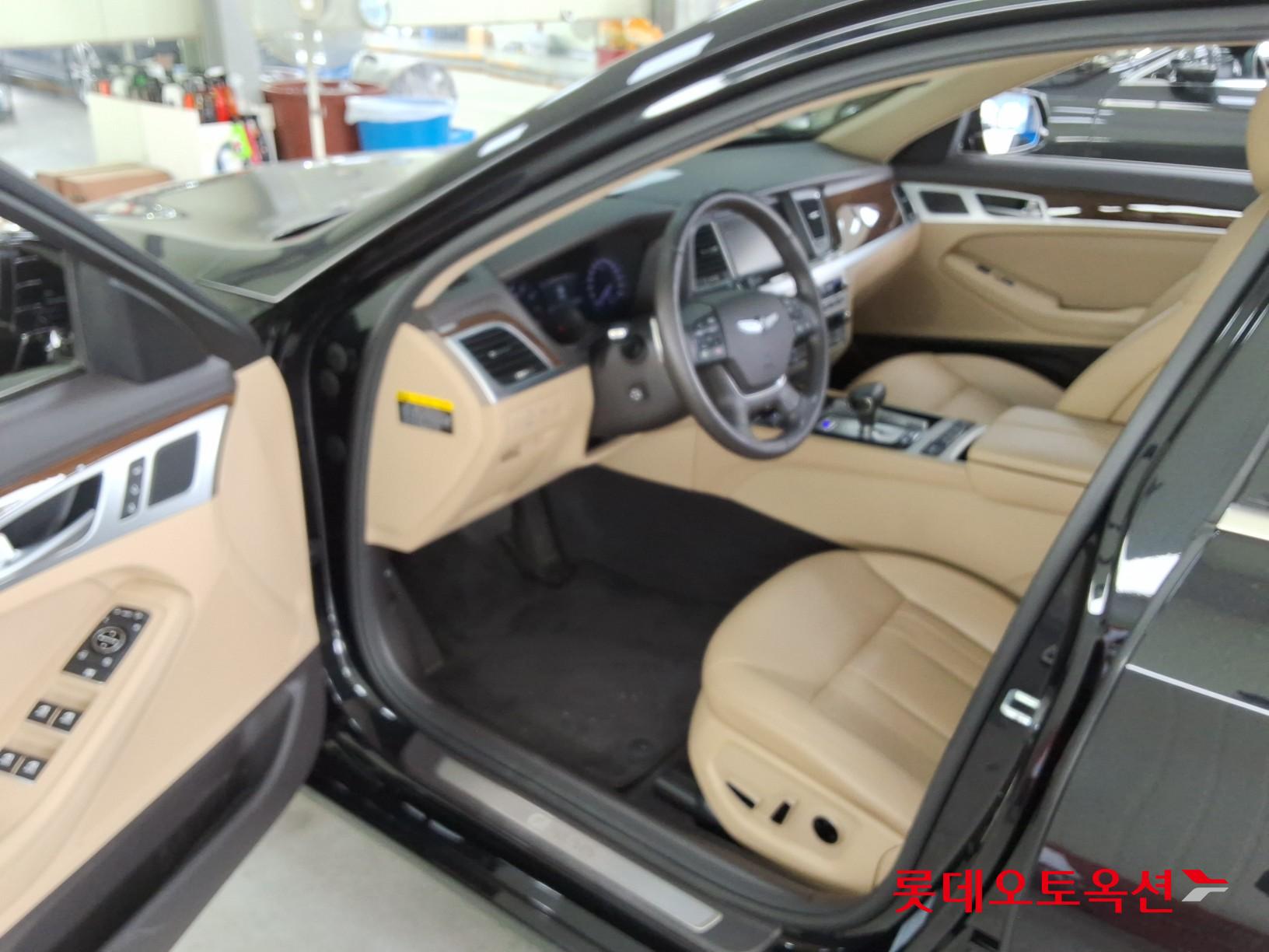 2019 - genesis g80