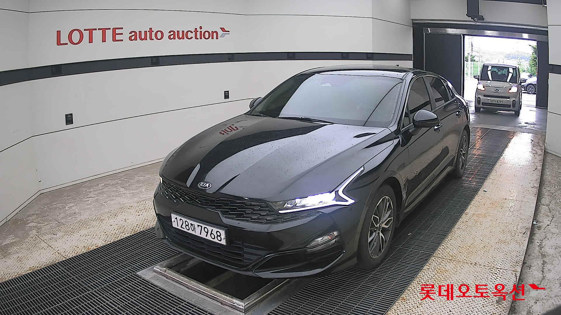 2020 - kia k5