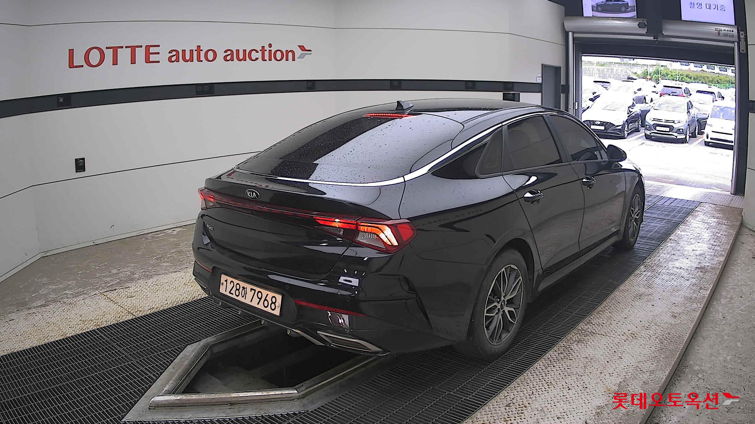 2020 - kia k5