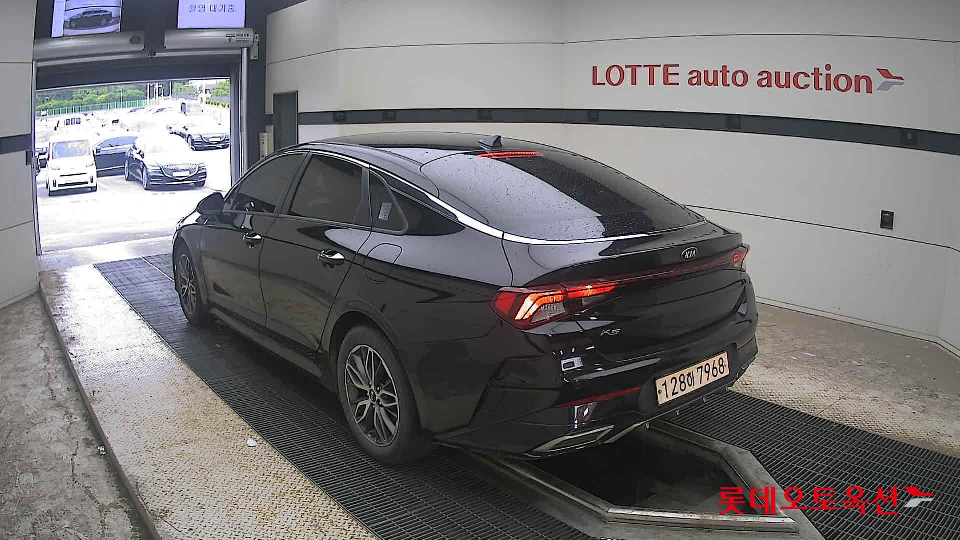 2020 - kia k5