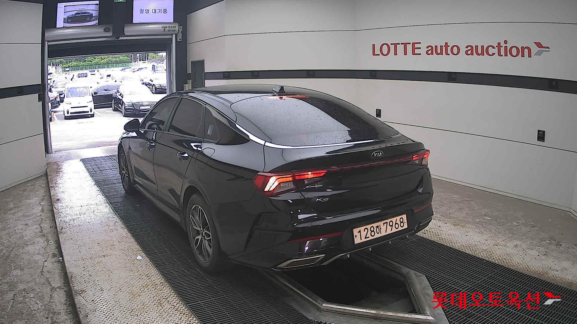 2020 - kia k5