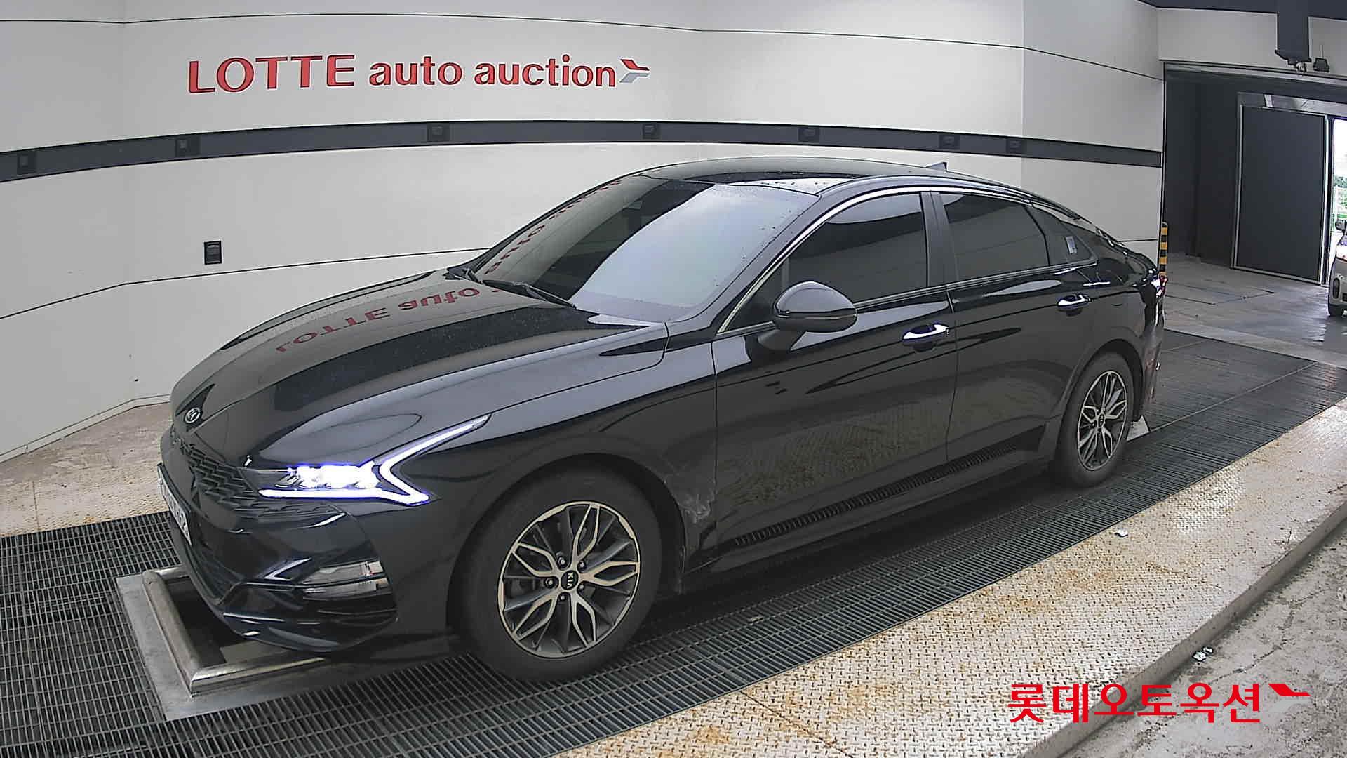 2020 - kia k5