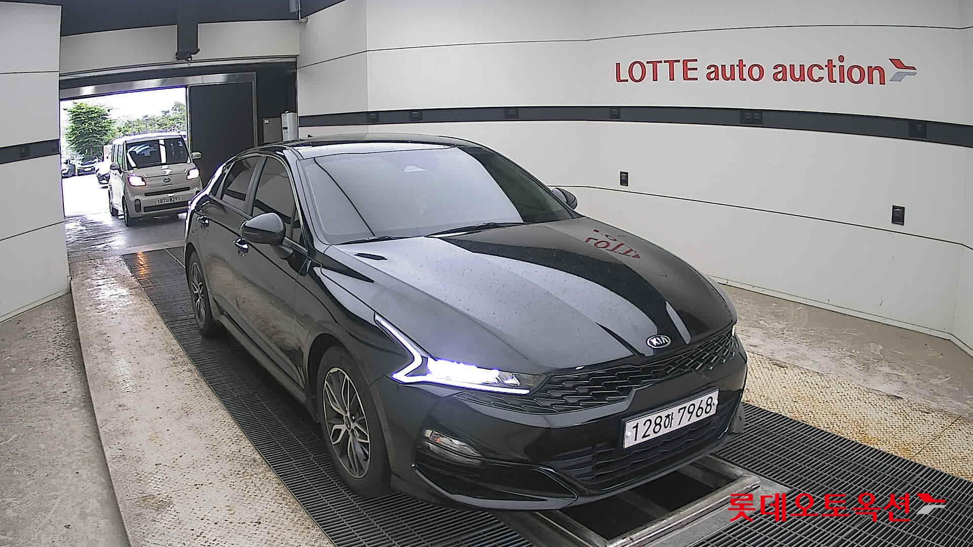 2020 - kia k5