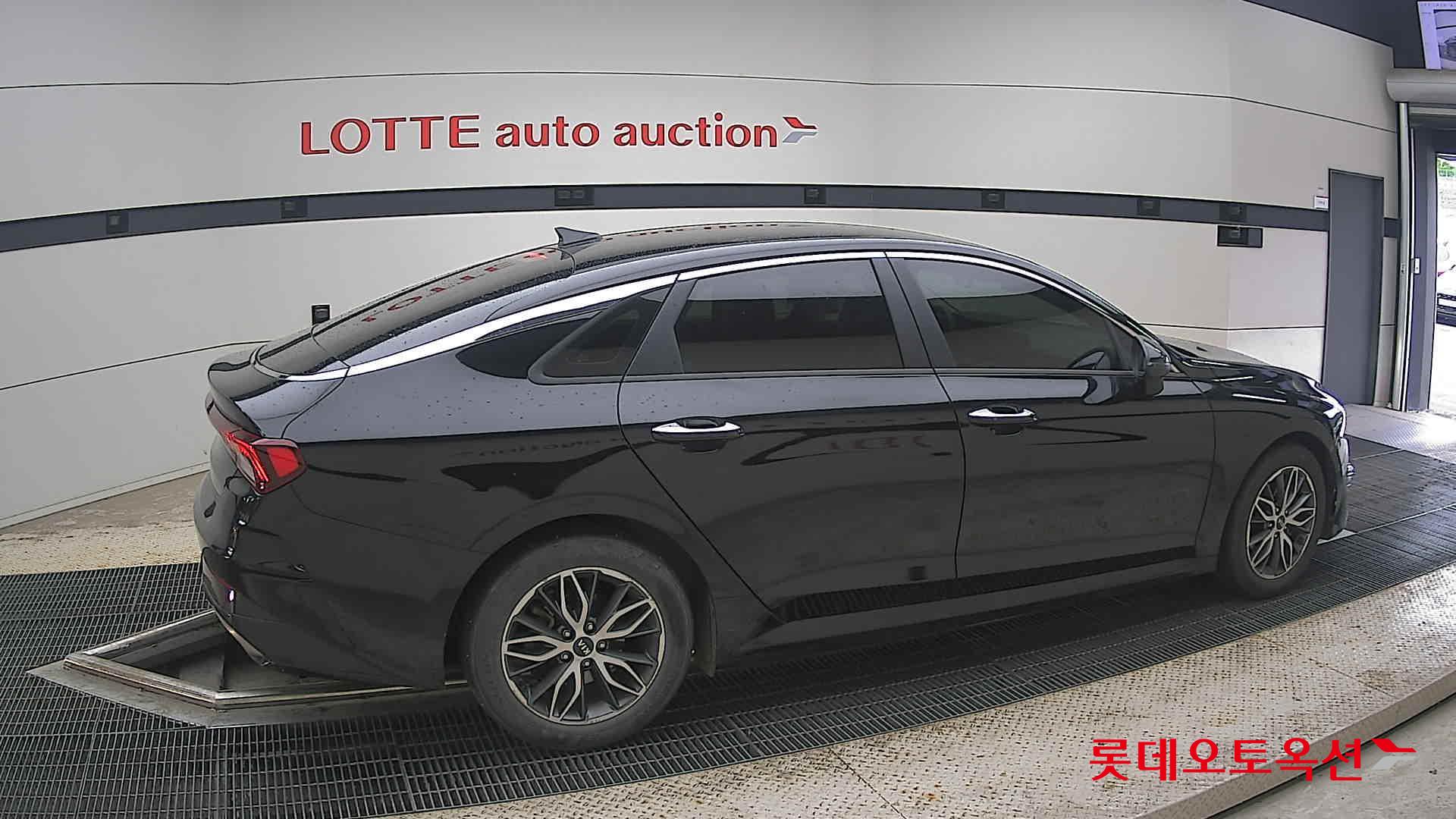 2020 - kia k5