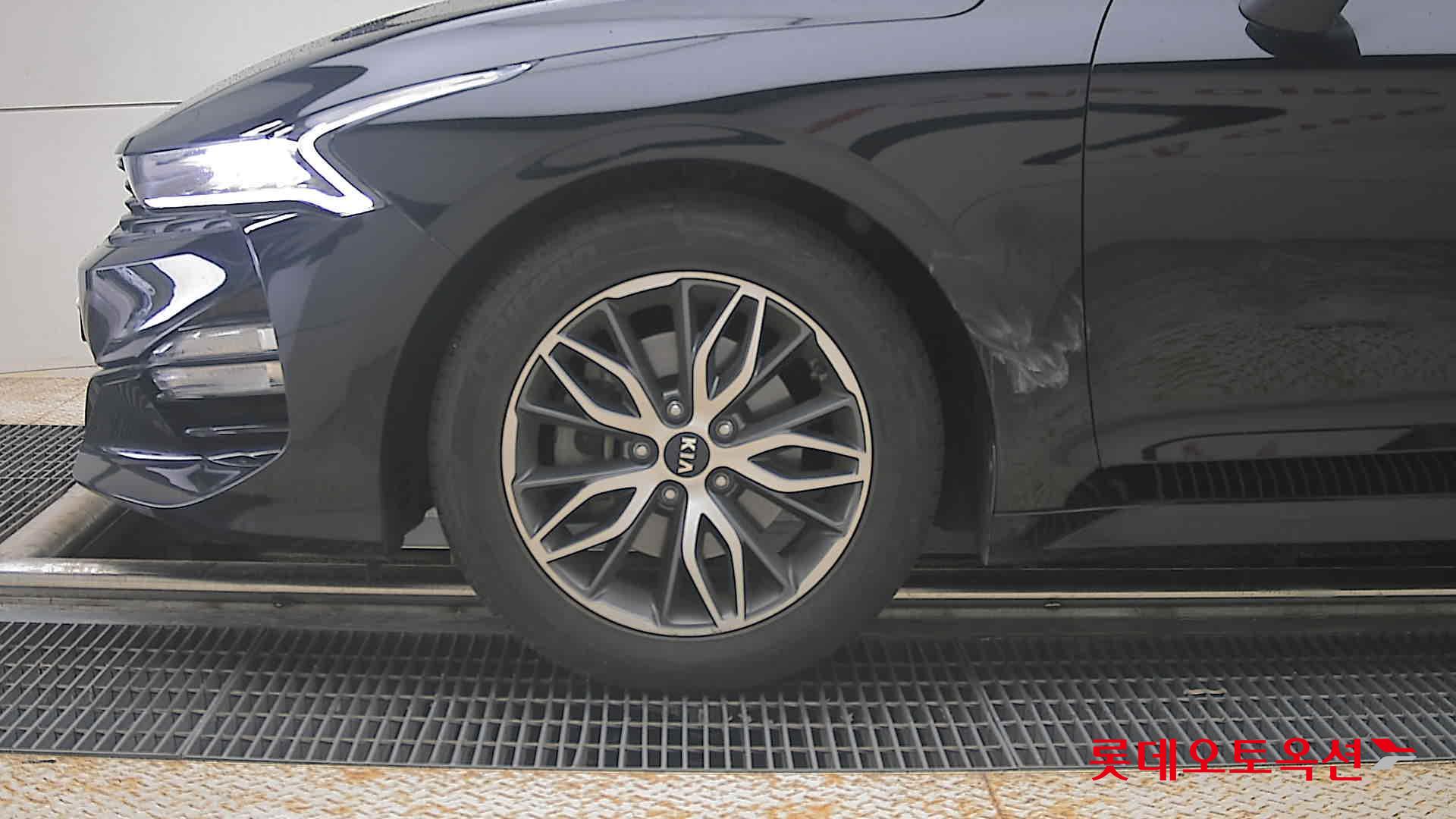 2020 - kia k5