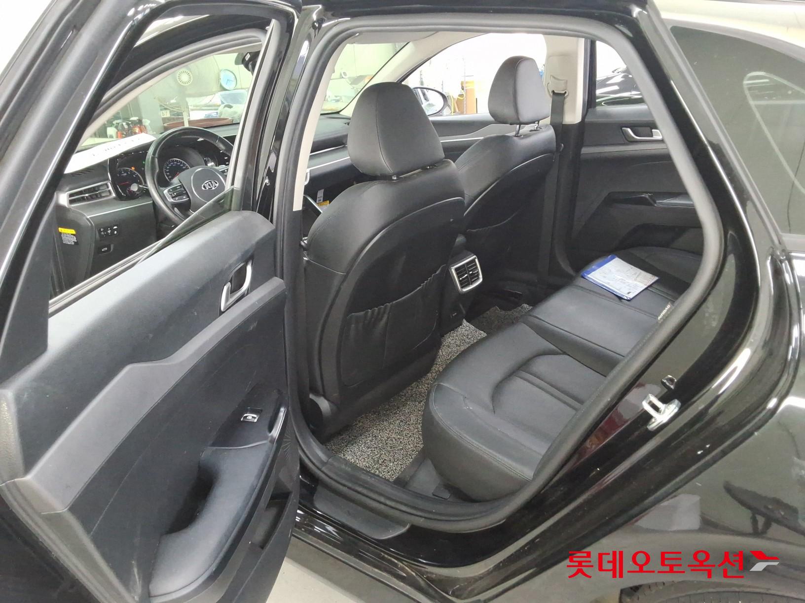 2020 - kia k5