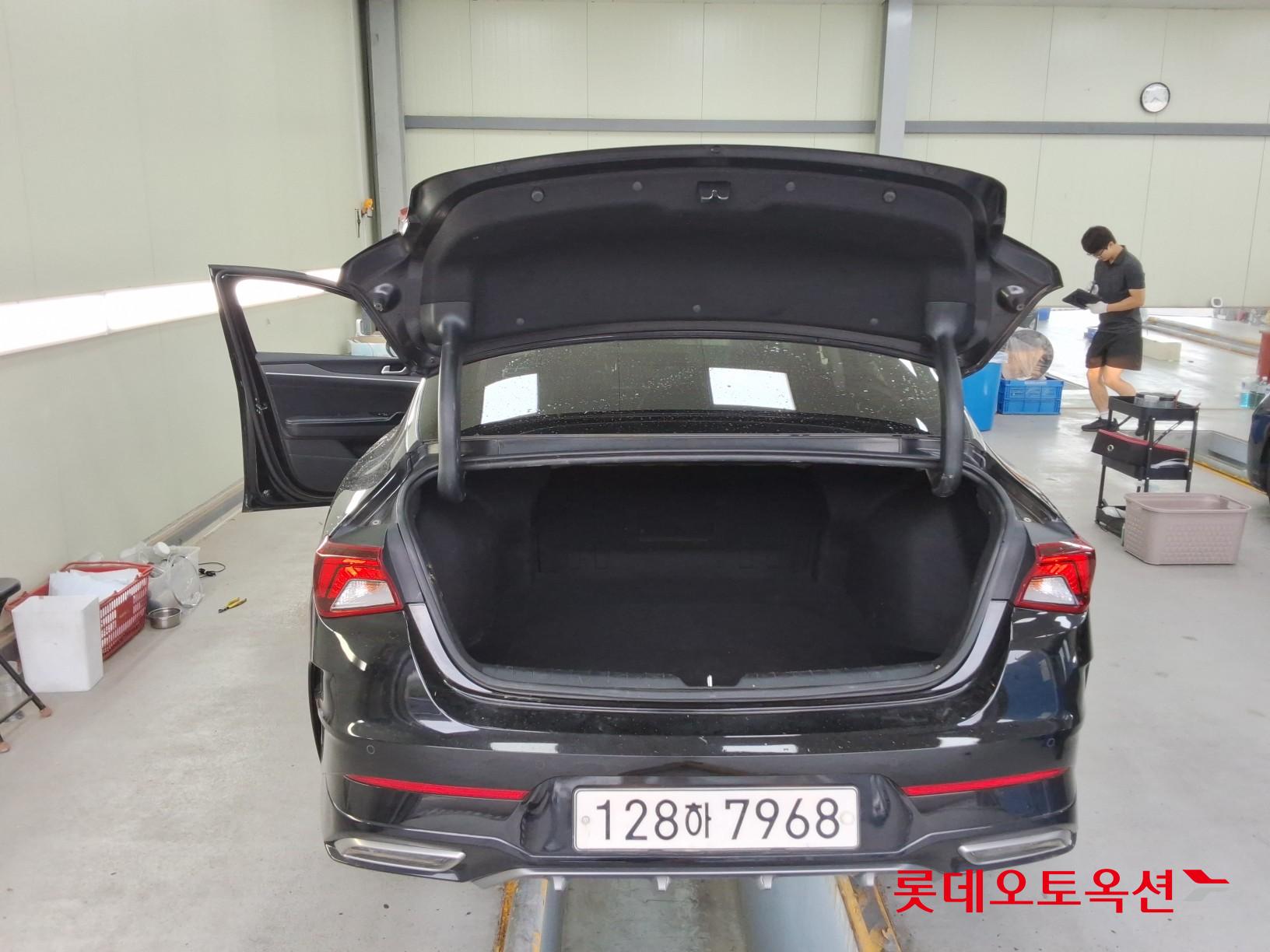 2020 - kia k5