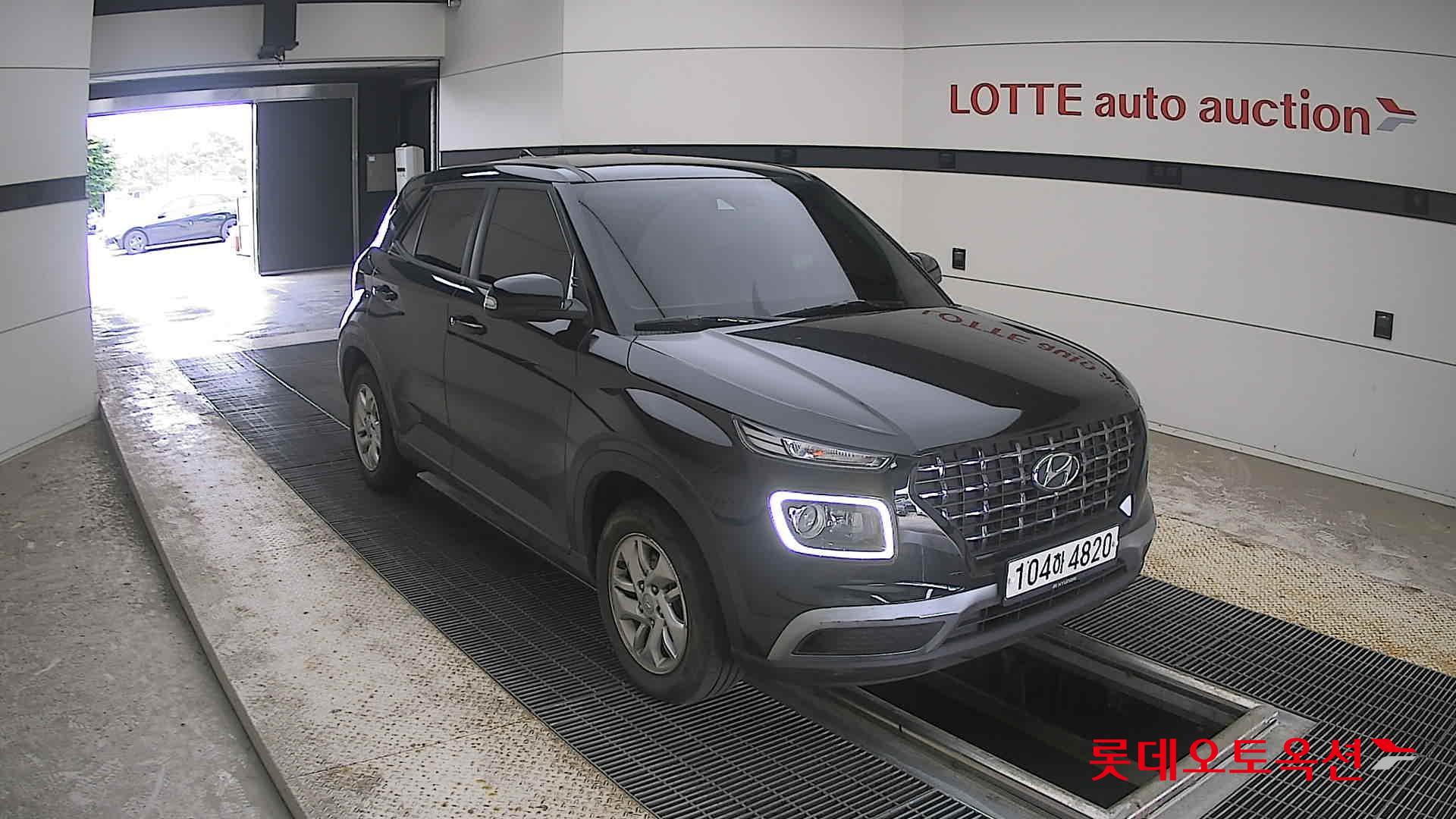 2020 - hyundai venue