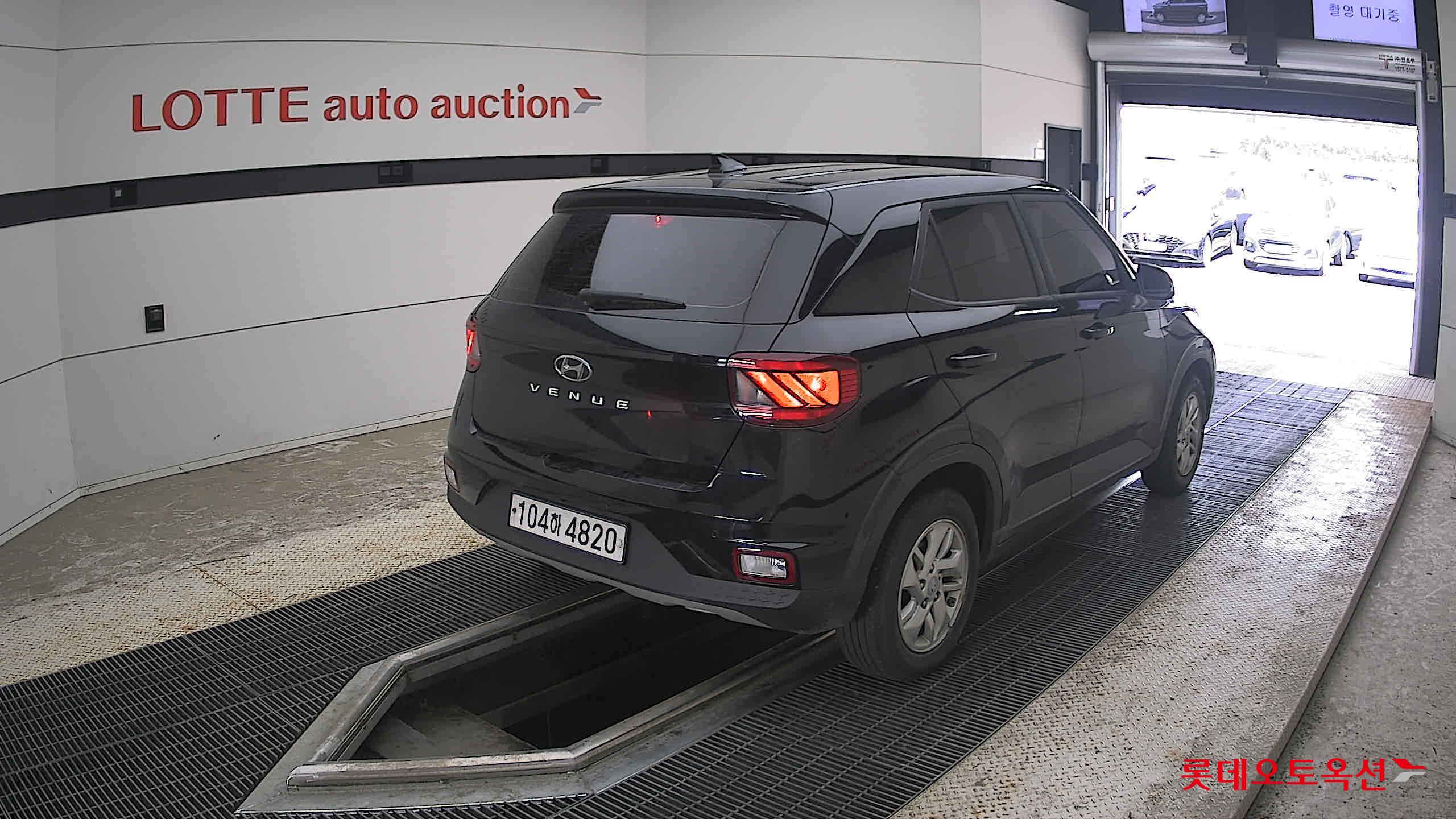 2020 - hyundai venue