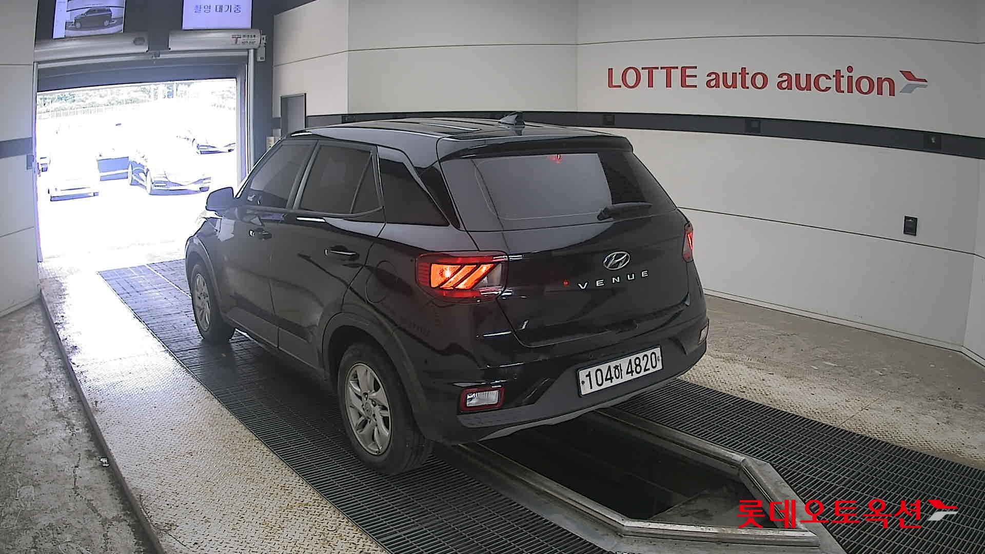 2020 - hyundai venue