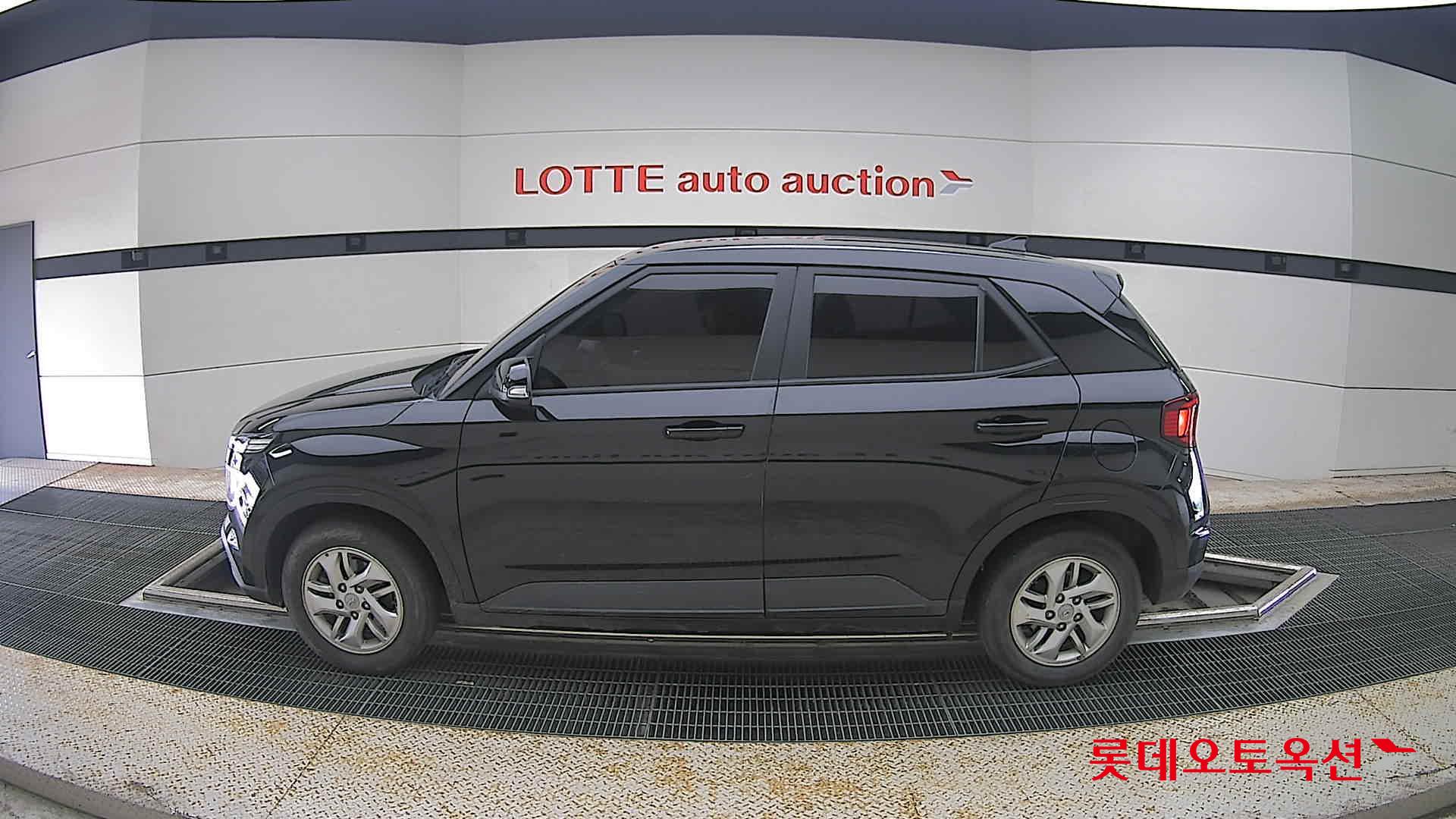 2020 - hyundai venue