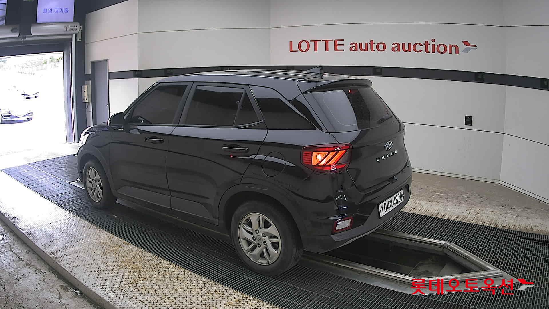 2020 - hyundai venue