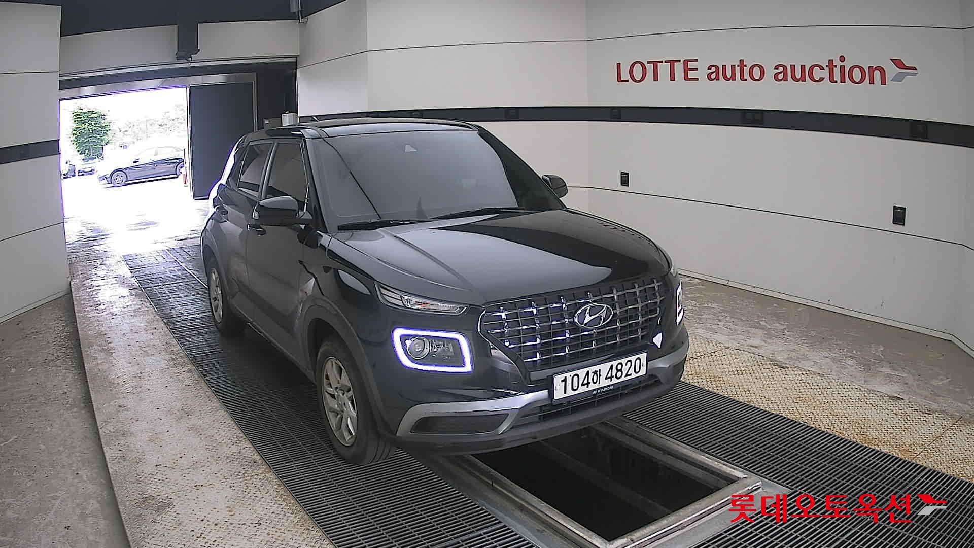 2020 - hyundai venue