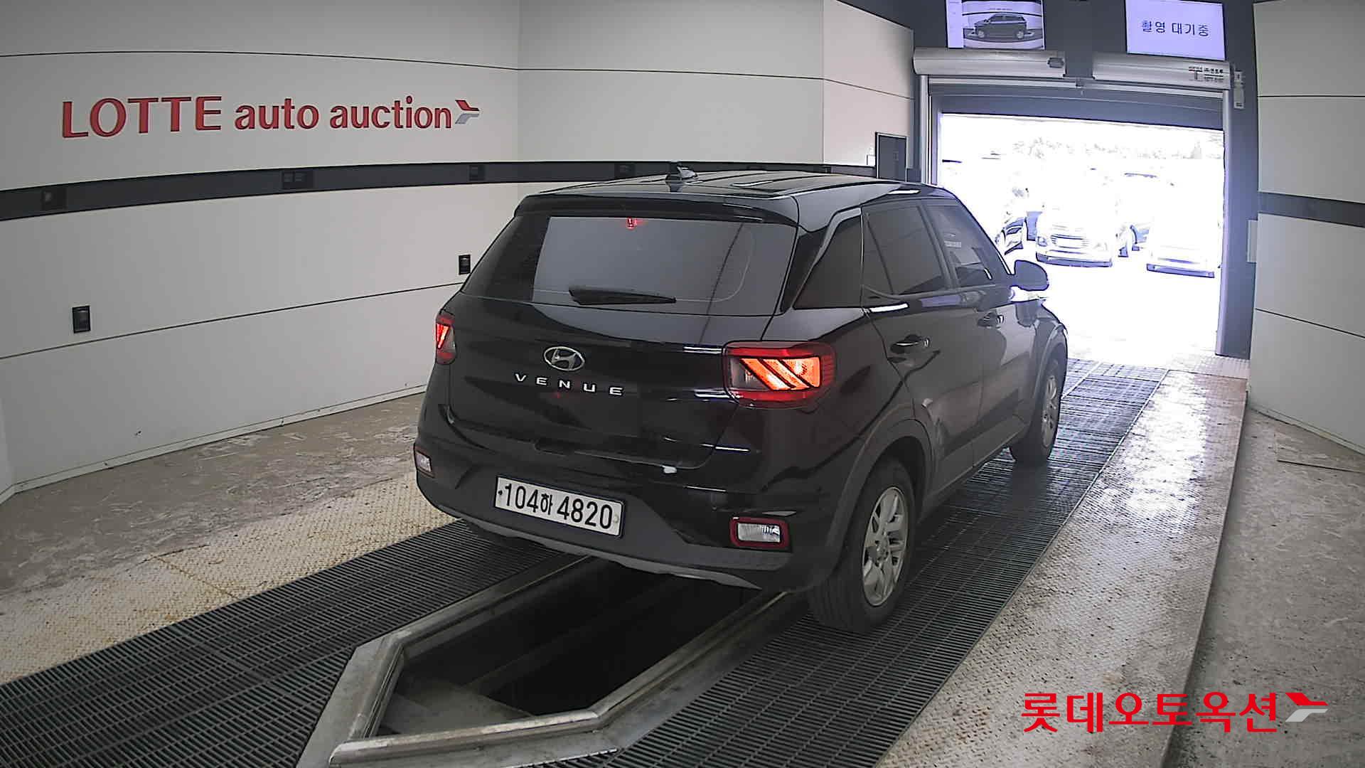 2020 - hyundai venue