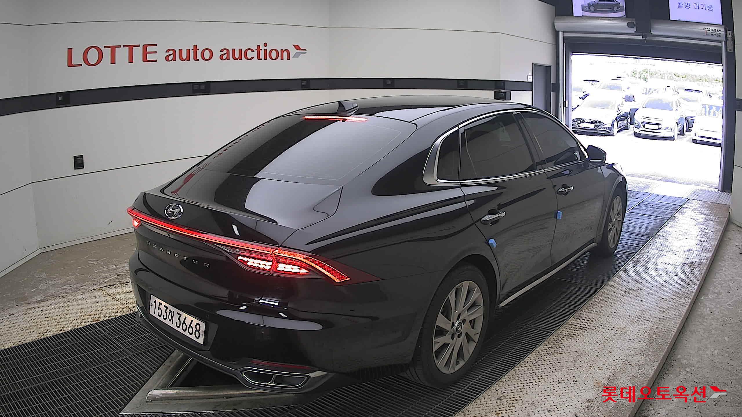 2020 - hyundai grandeur