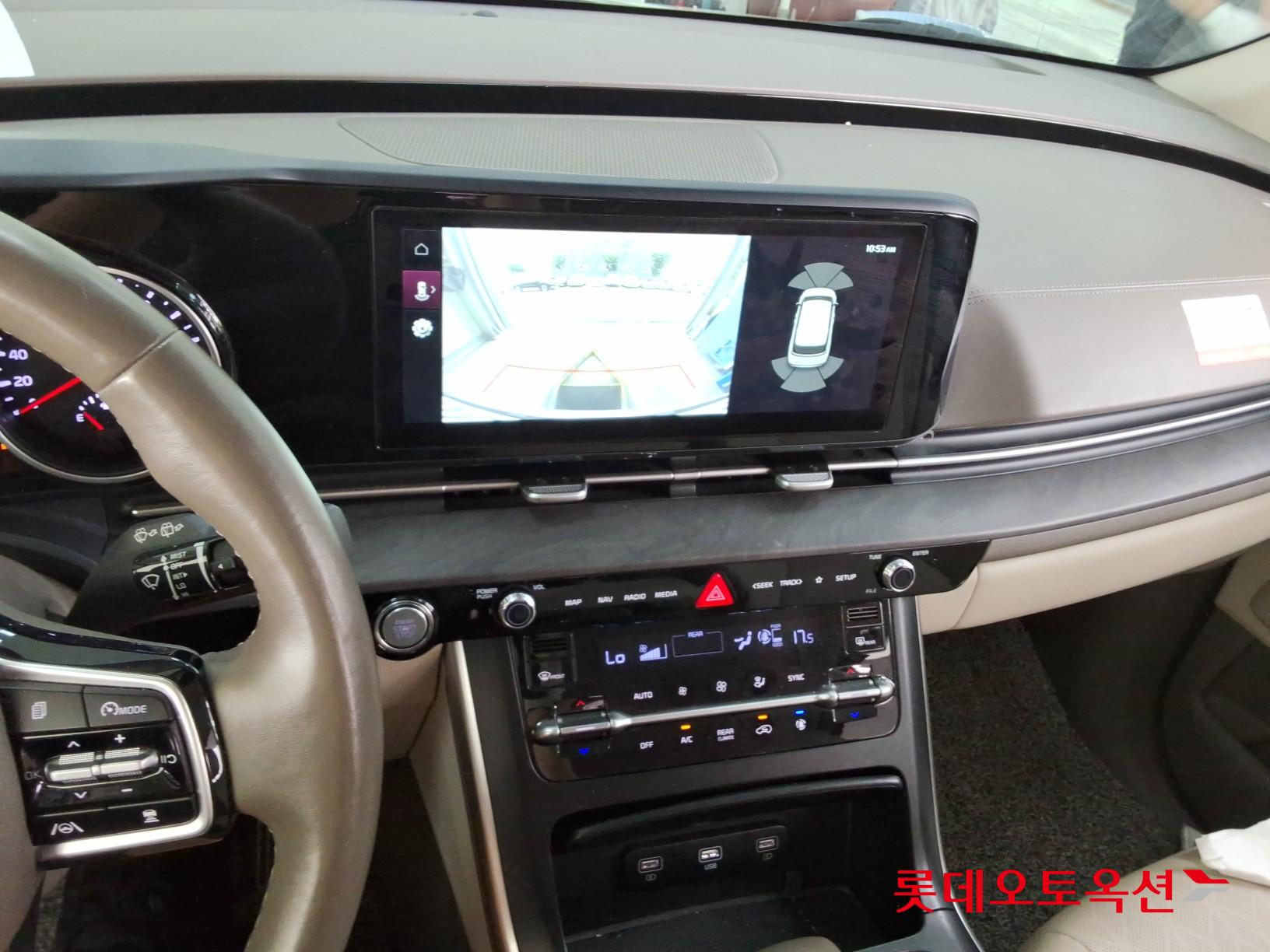 2021 - kia carnival