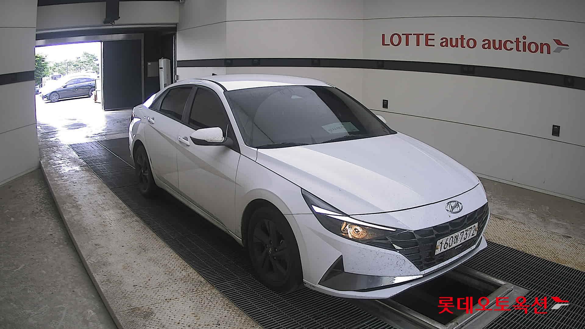 2021 - hyundai avante