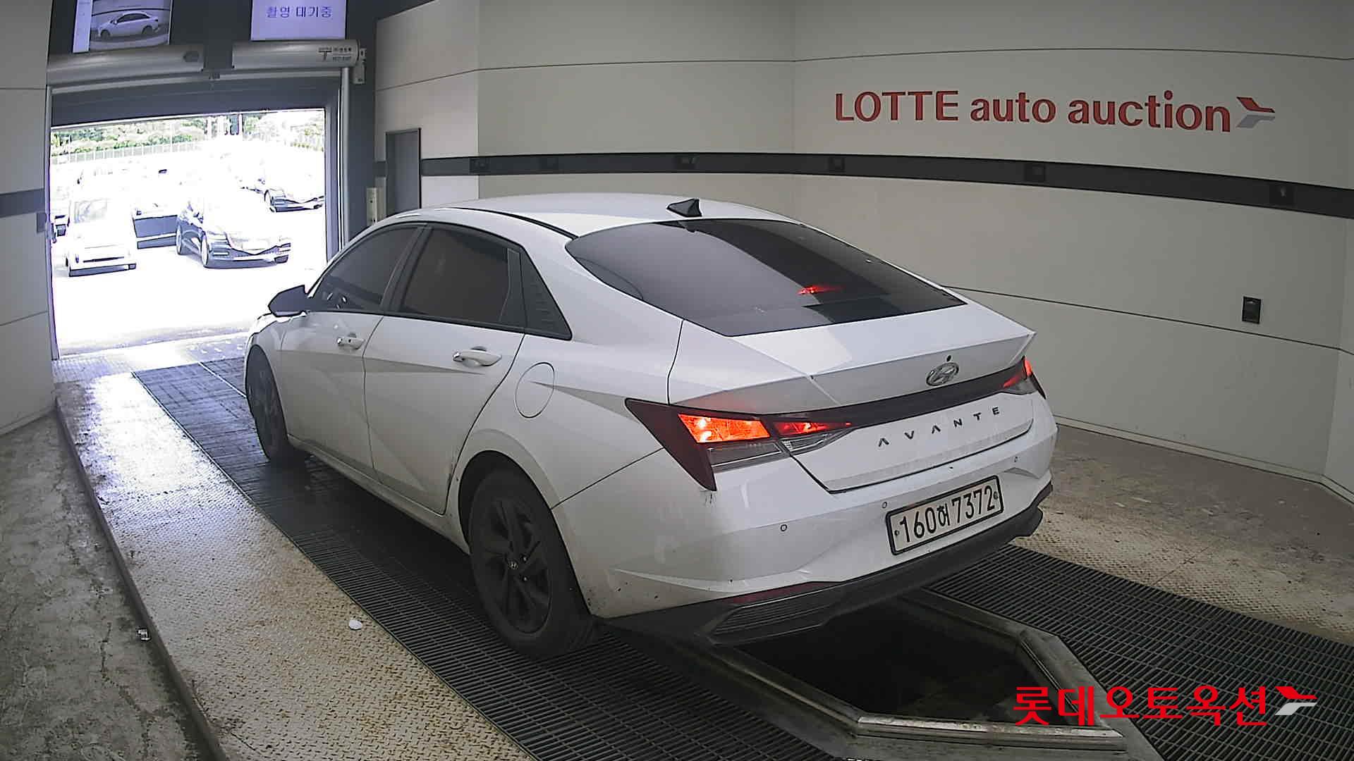 2021 - hyundai avante