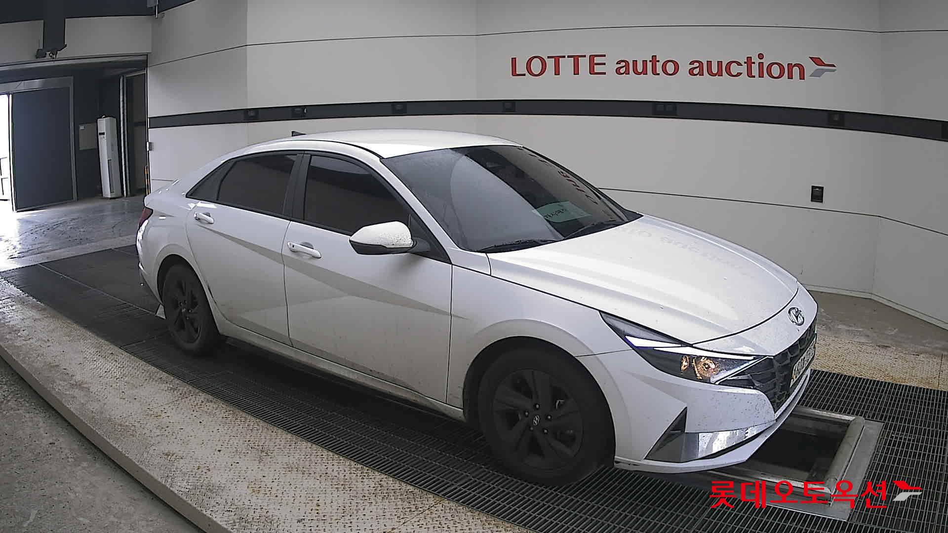 2021 - hyundai avante