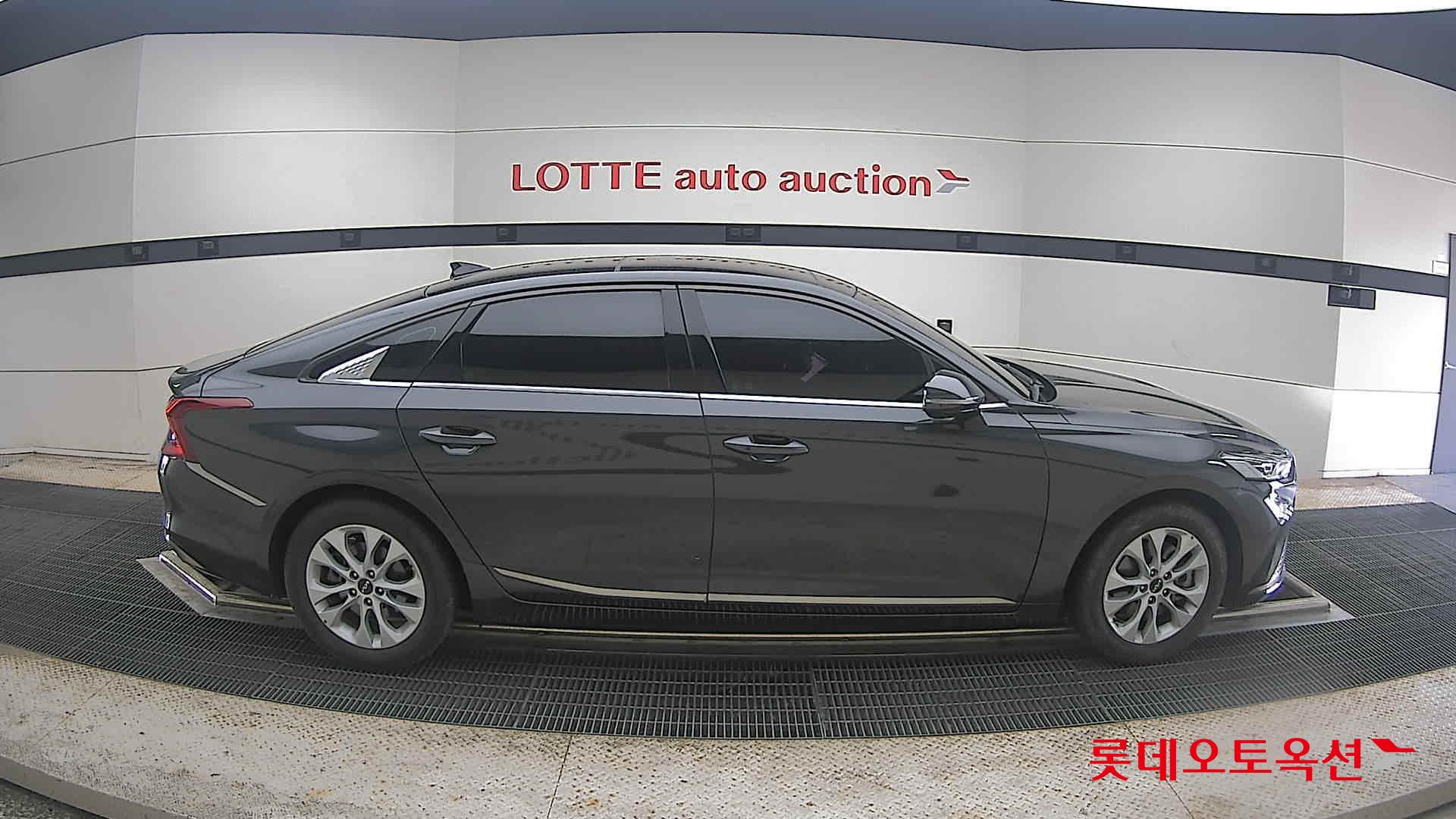 2023 - kia k8