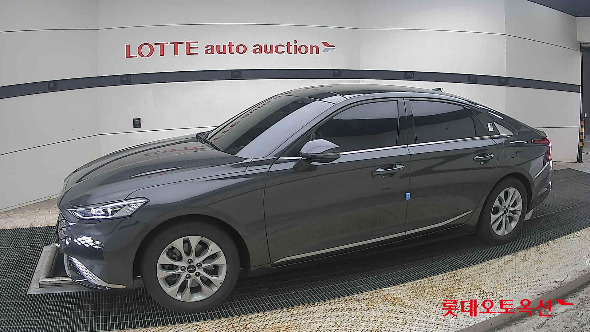 2023 - kia k8