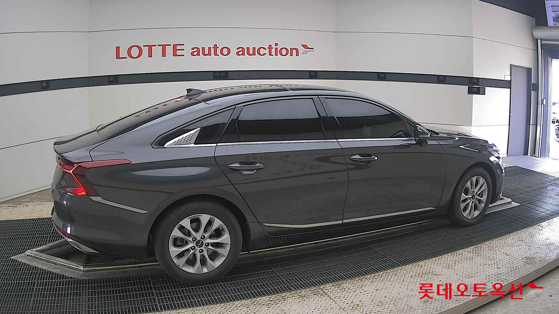2023 - kia k8