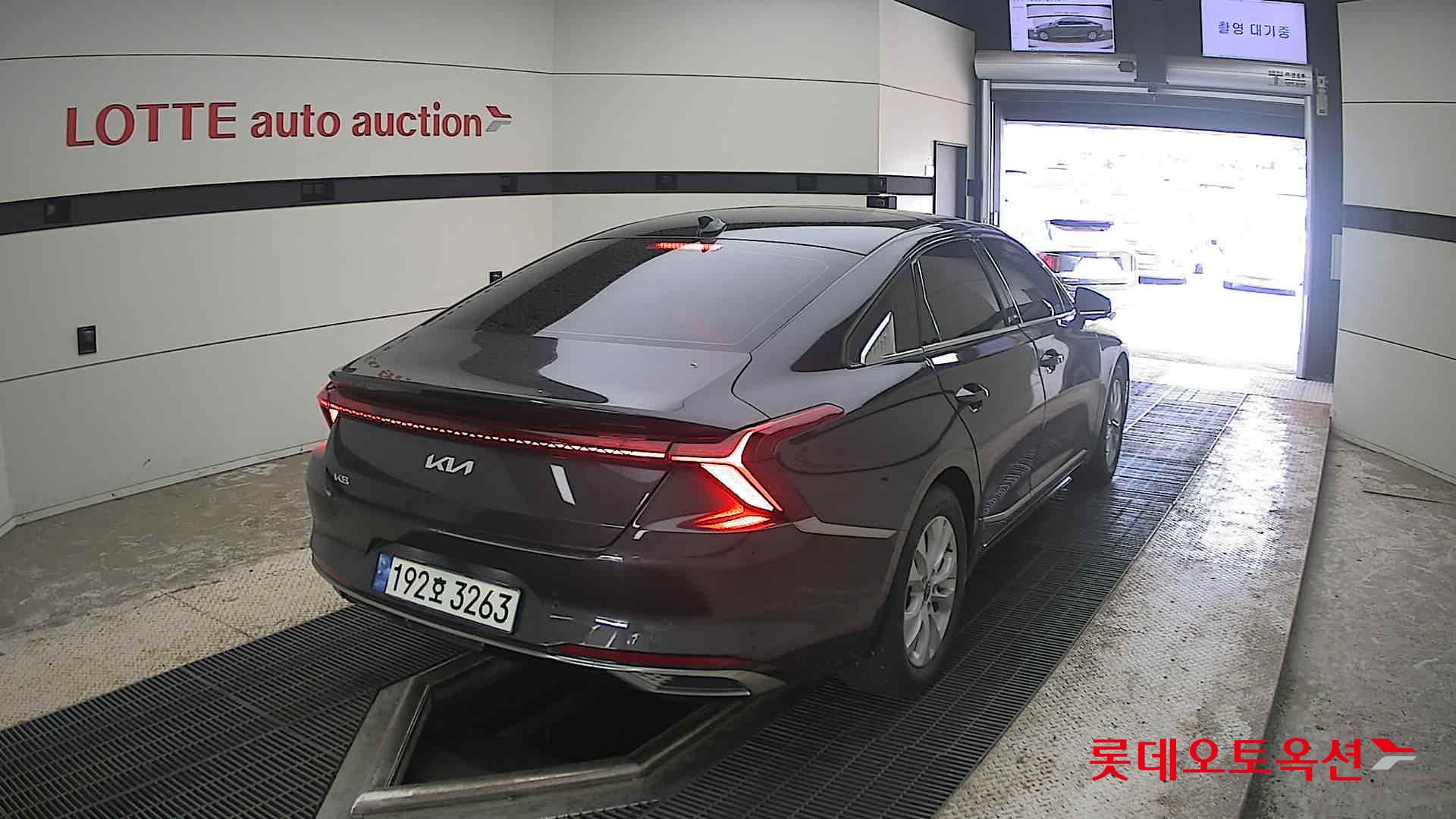 2023 - kia k8