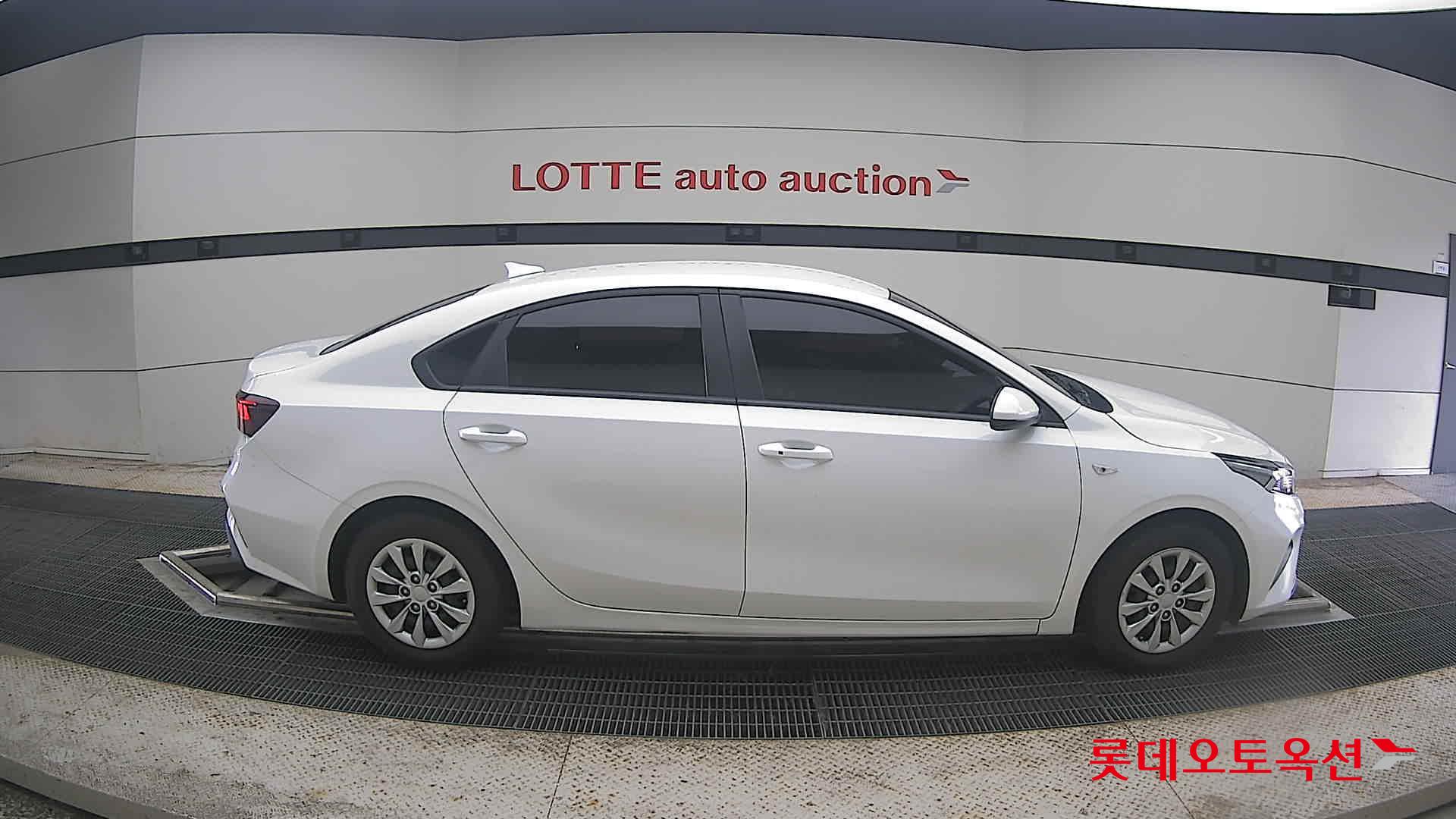 2022 - kia k3