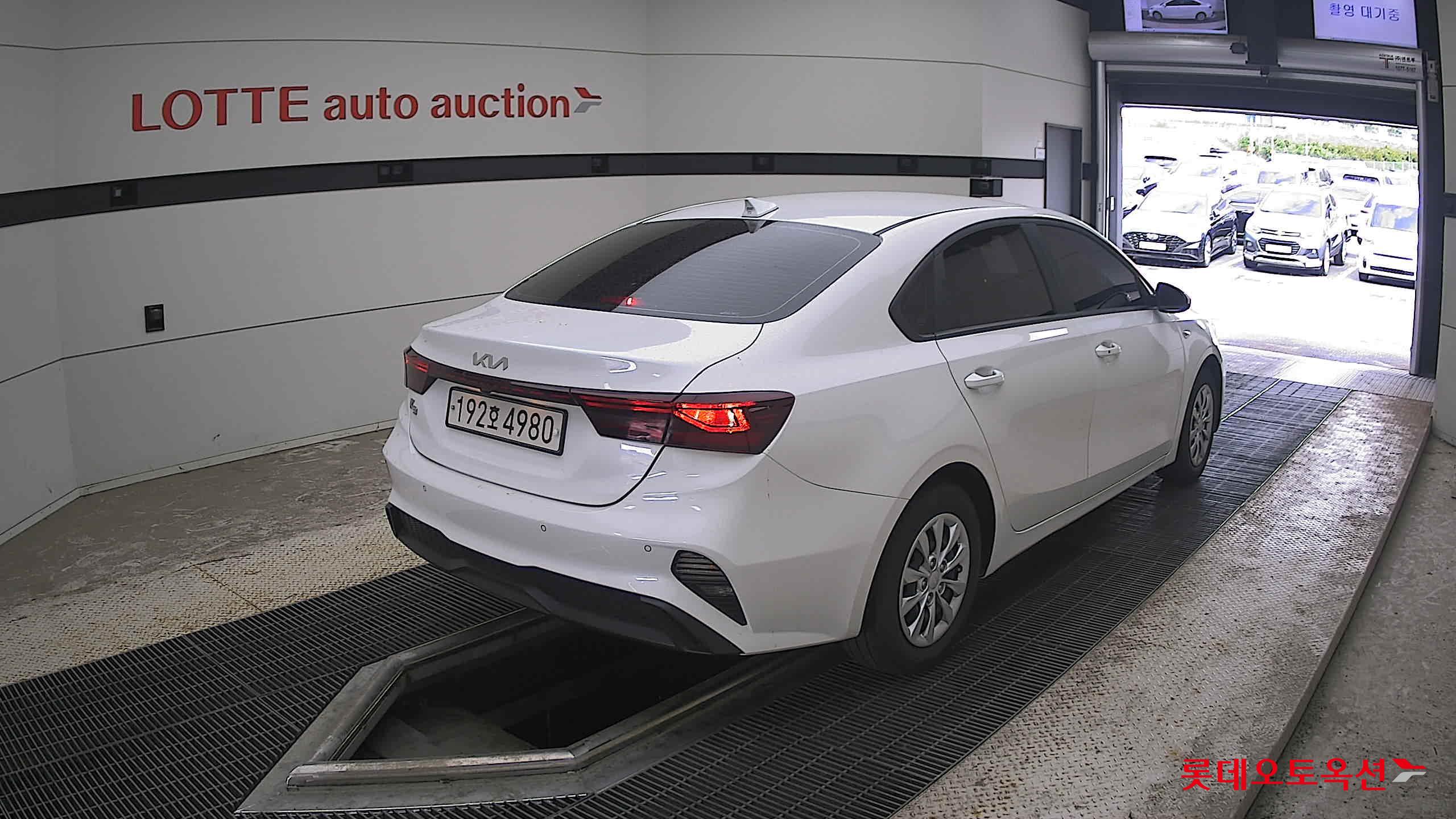 2022 - kia k3