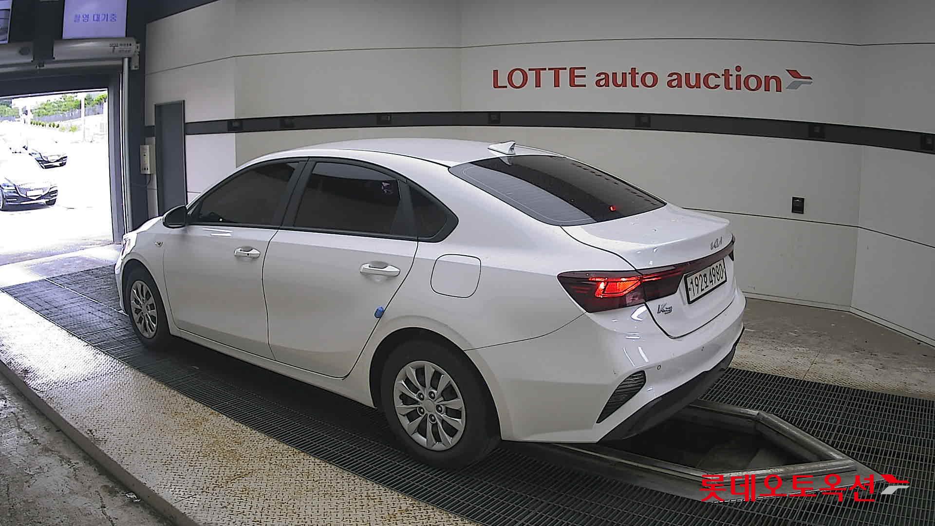 2022 - kia k3